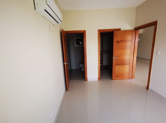 apartamentos - Alquiler de Apartamento en la esperilla con Linea Blanca 6