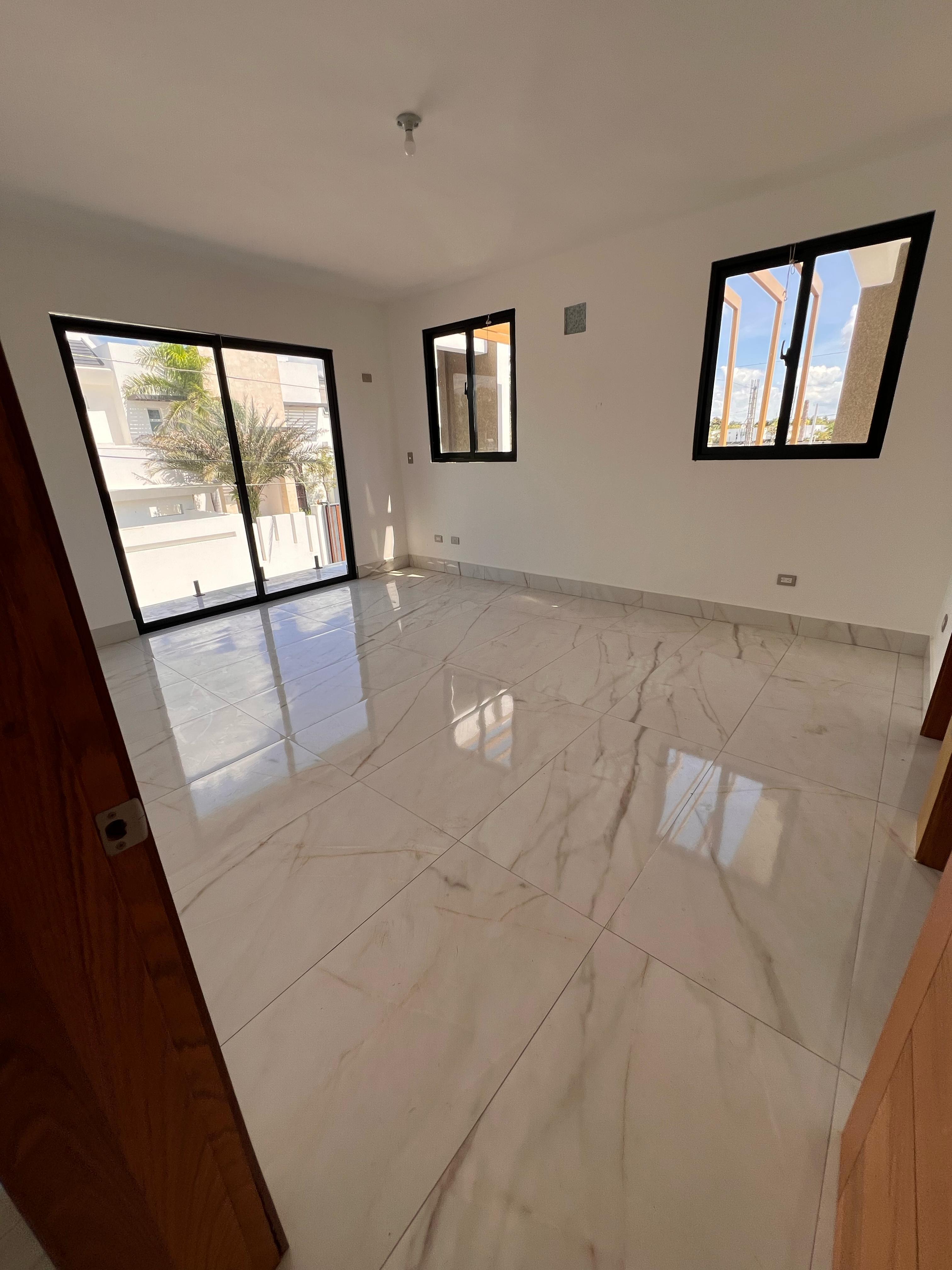 casas - CASA EN VENTA EN LAS CARMELITAS, SANTIAGO. 4