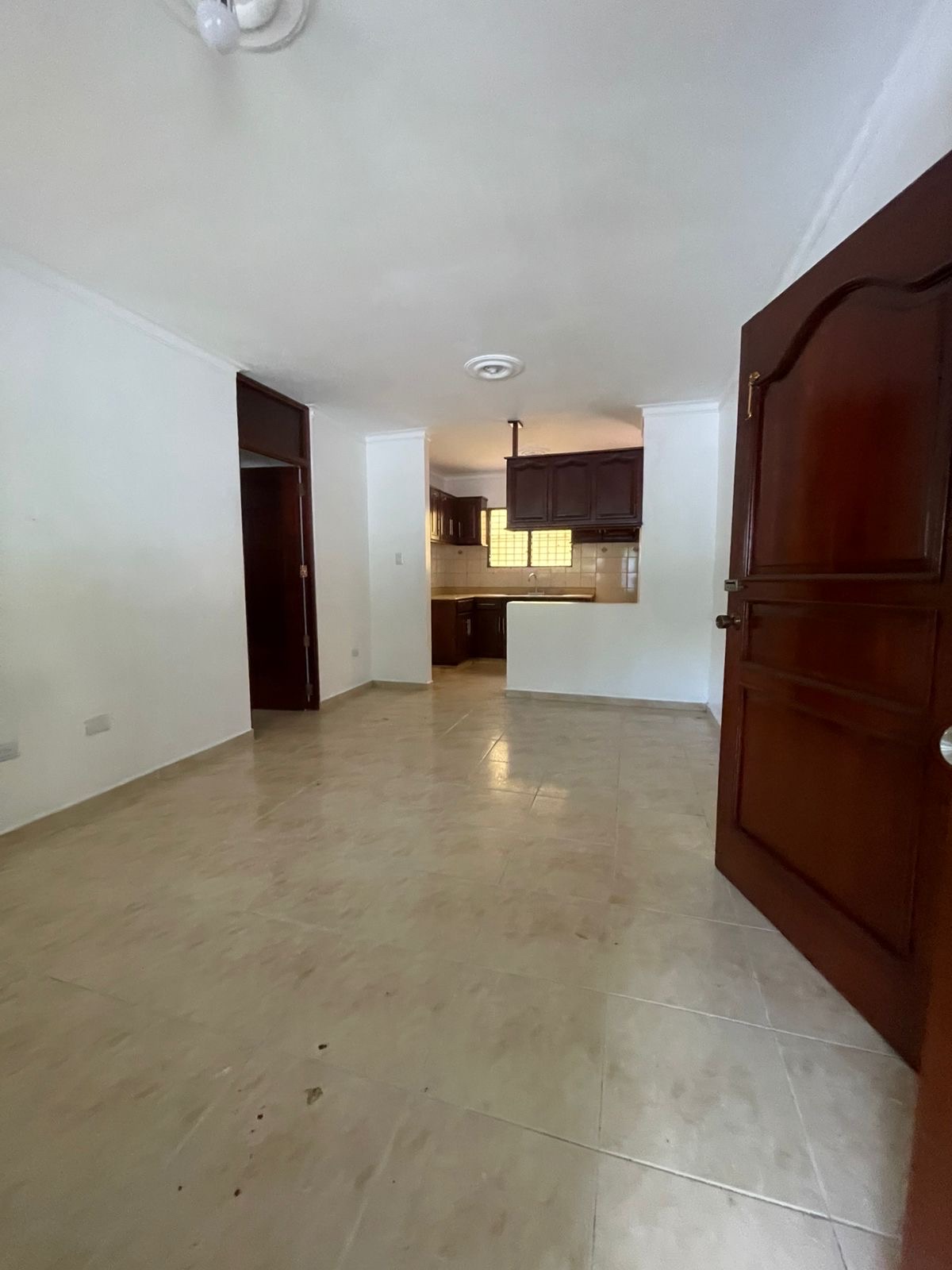 apartamentos - Apartamento en Alquiler en primer piso a 2 minutos caminando de la Jacobo M. 1