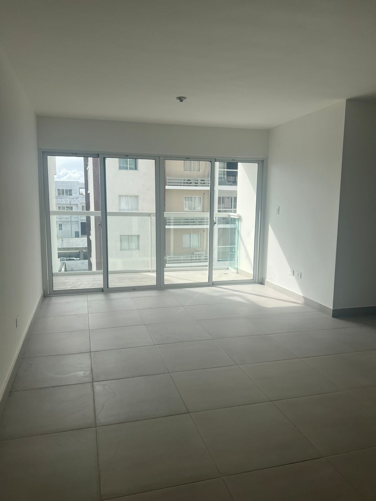 apartamentos - SE RENTA APARTAMENTO EN LA AV. ITALIA  5