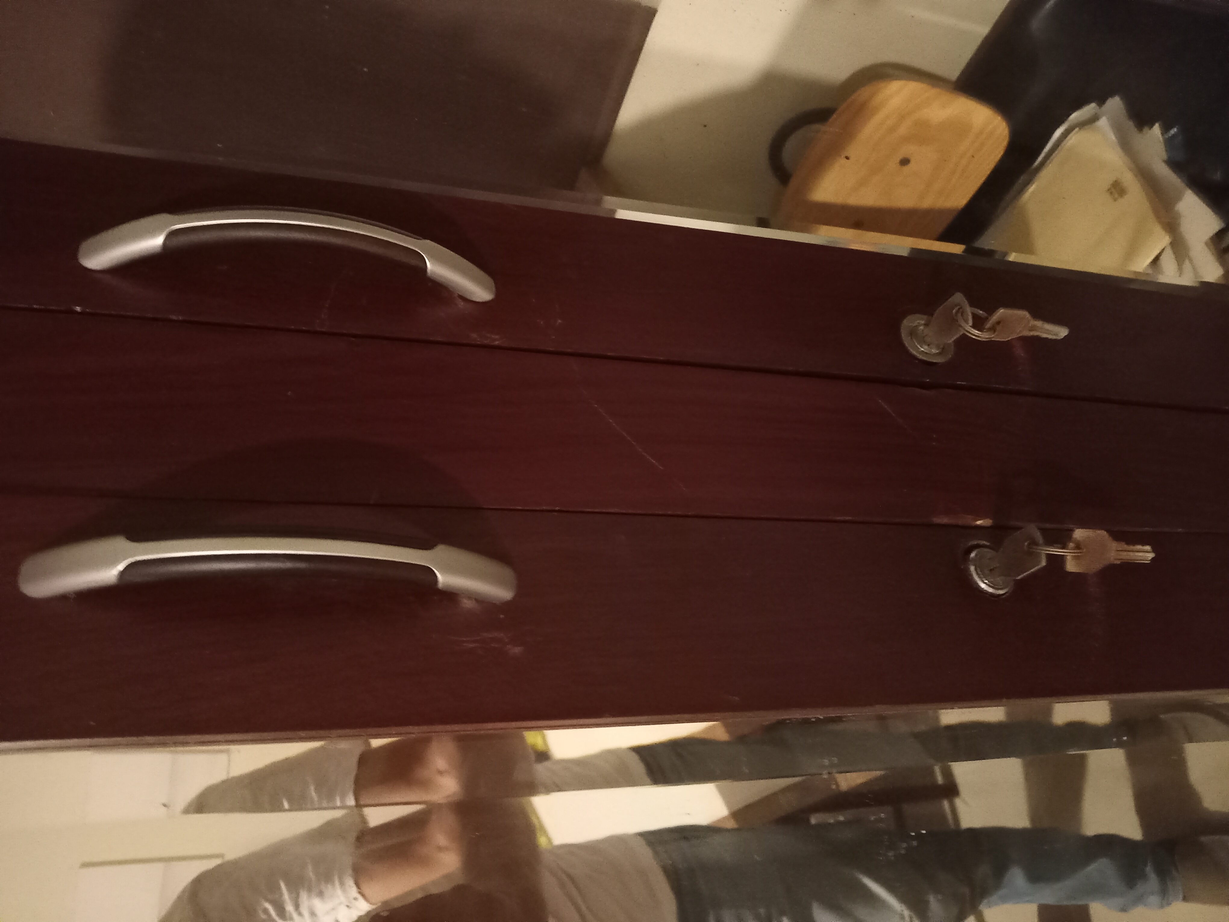 muebles y colchones - Closet de caoba hermoso y vintage 0