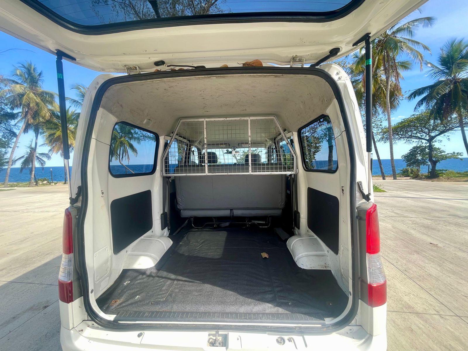 carros - TOYOTA TOWN ACE 2019 / 250,000 INICIAL  2
