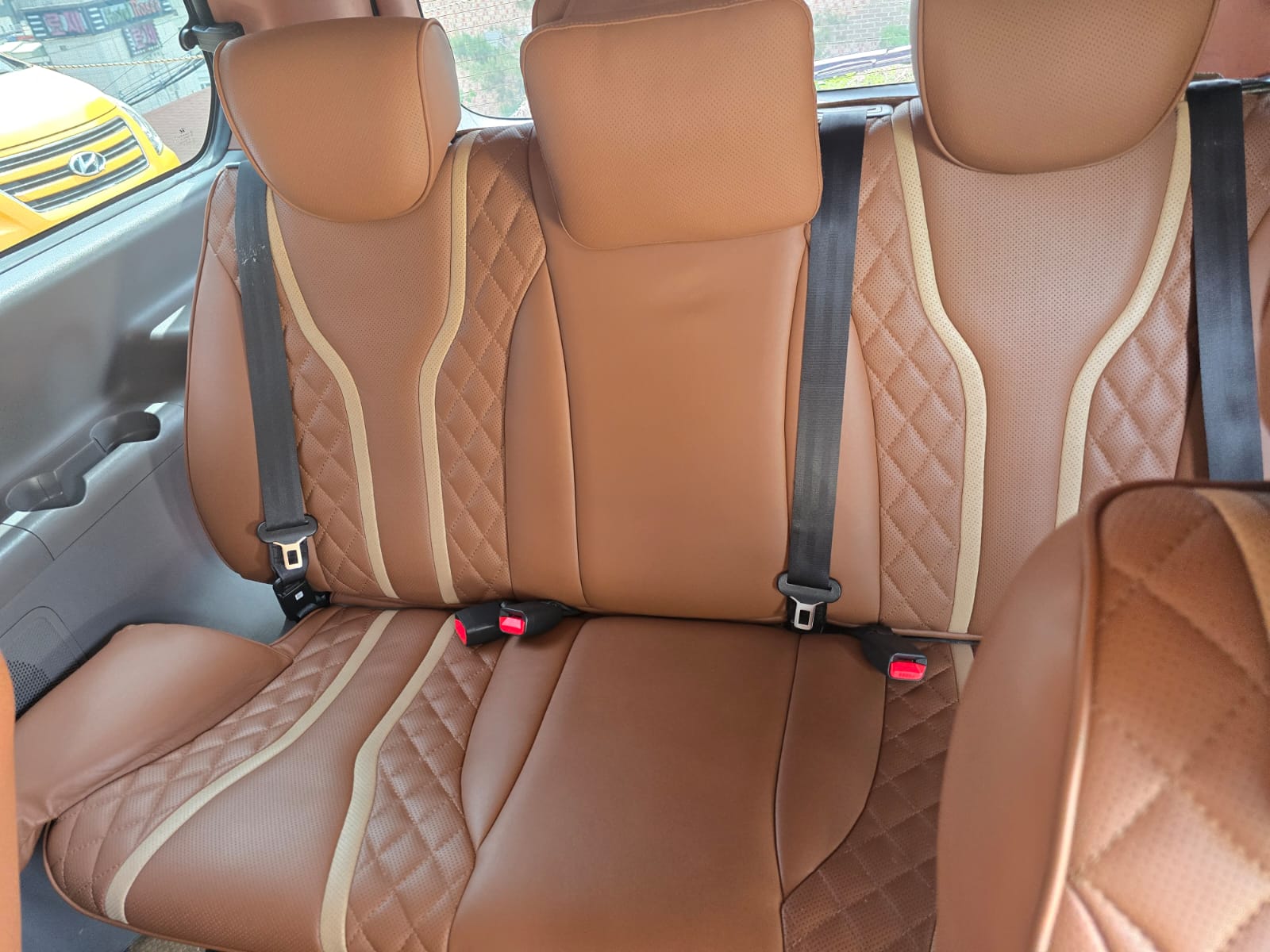 jeepetas y camionetas - HYUNDAI GRAND STAREX 2021 UNICA RECIEN IMPORTADA 2
