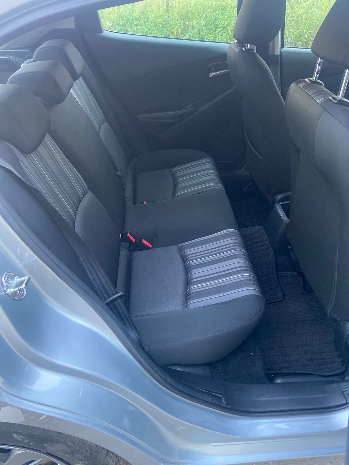 carros - MAZDA DEMIO 2019 7