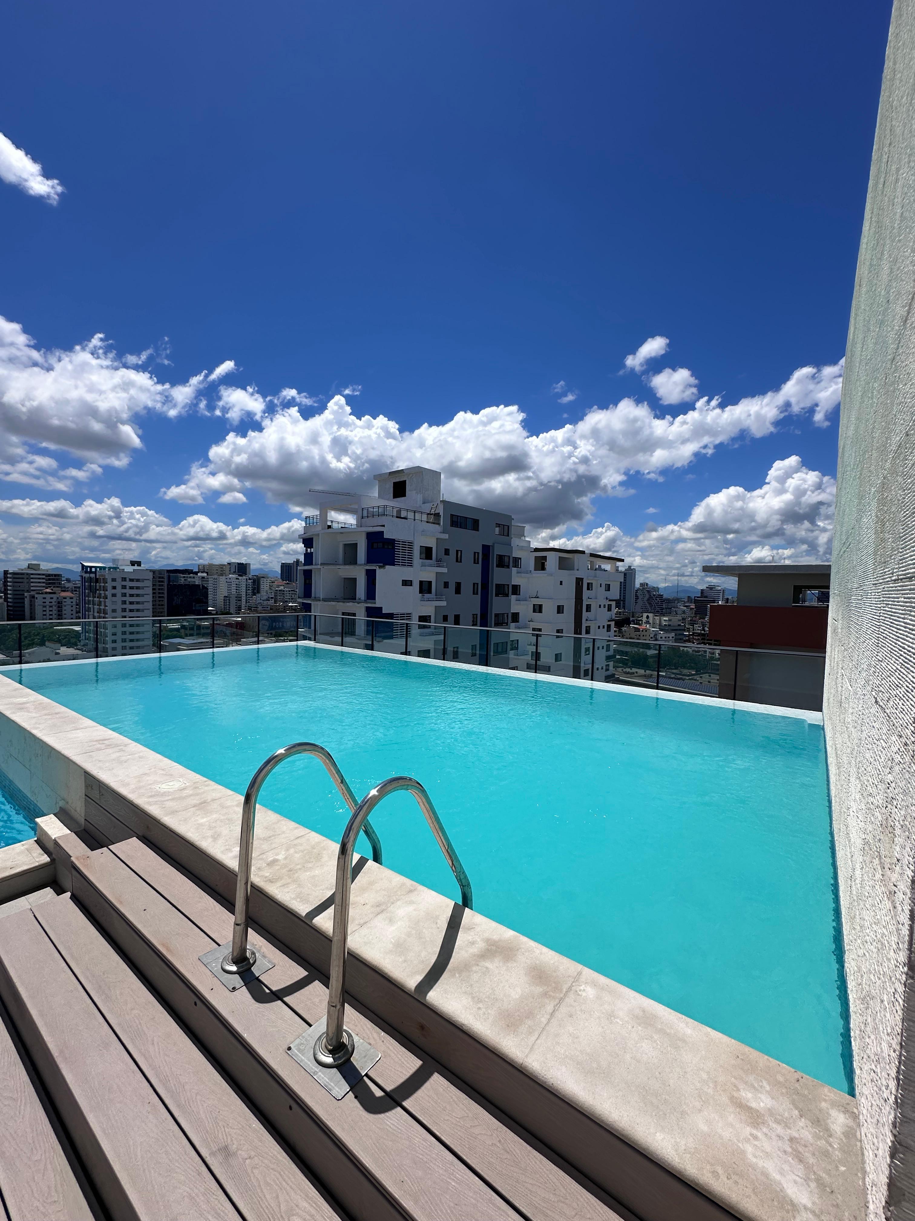 apartamentos - Apartamento en venta con linea blanca en Naco  6