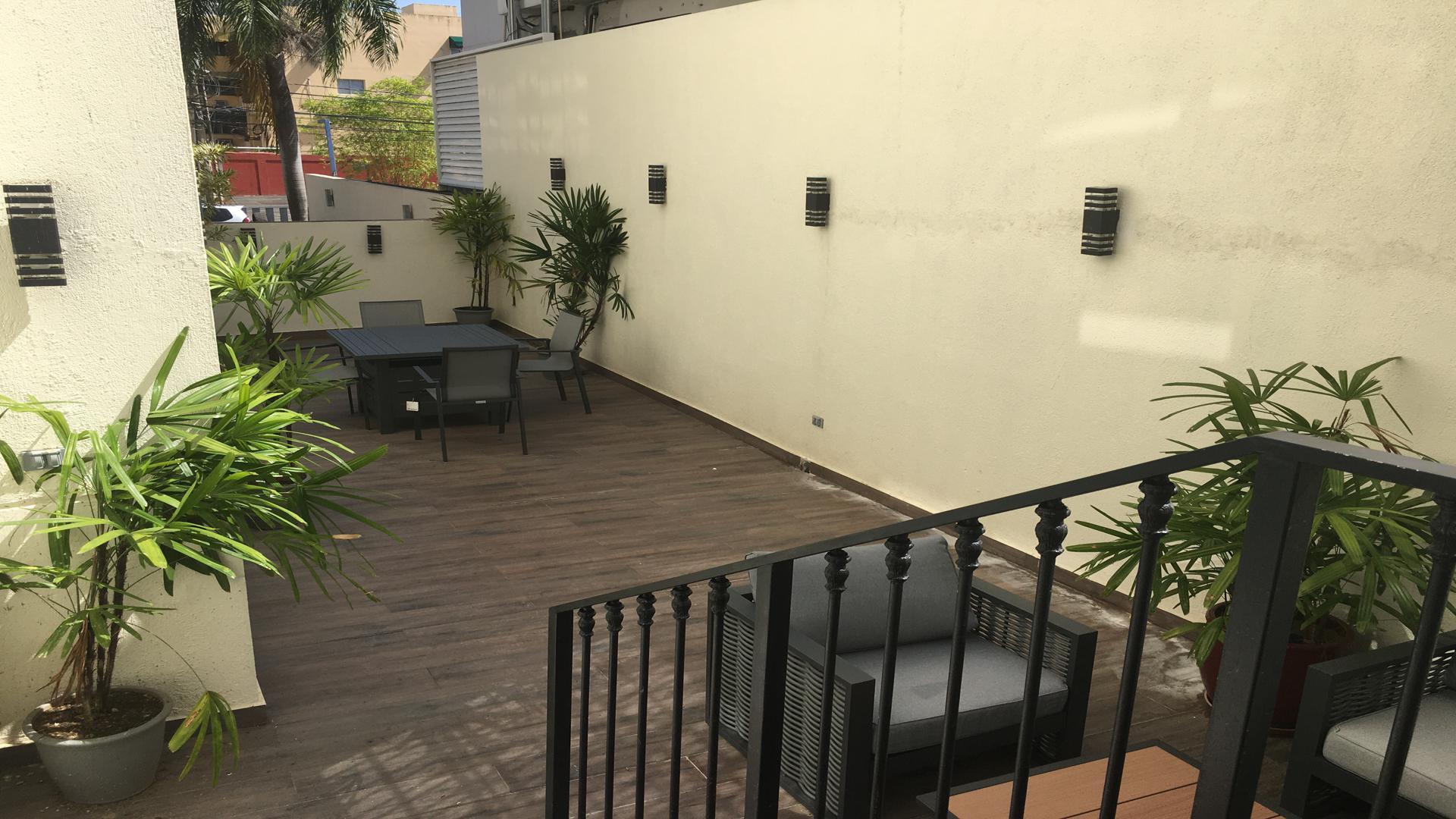 apartamentos - Apartamento en Alquiler en Piantini Amueblado de TRES Habitaciones + Terraza 4