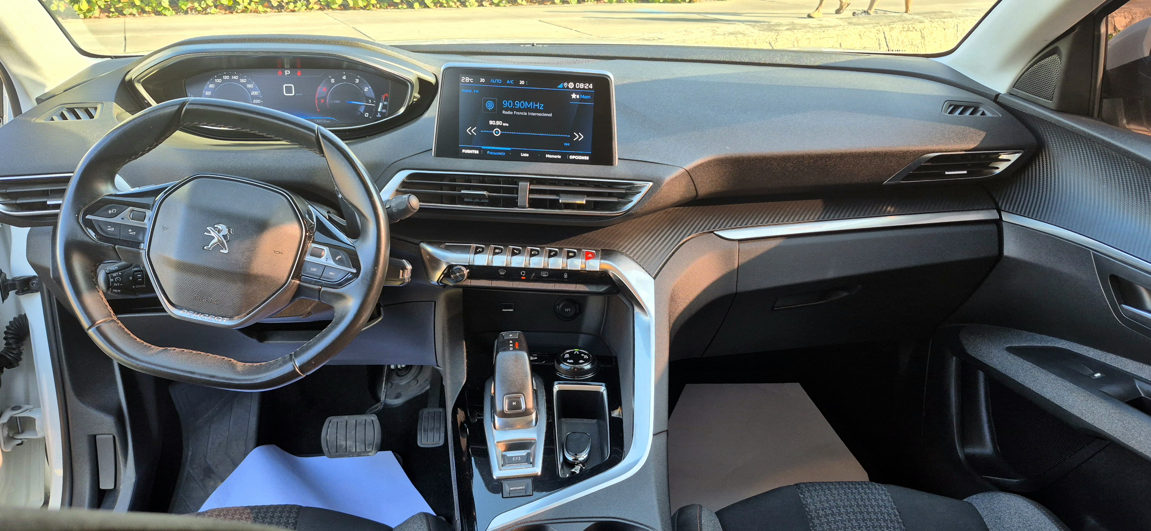 jeepetas y camionetas - Peugeot 3008 - Garantía constructor - Como nuevo 6