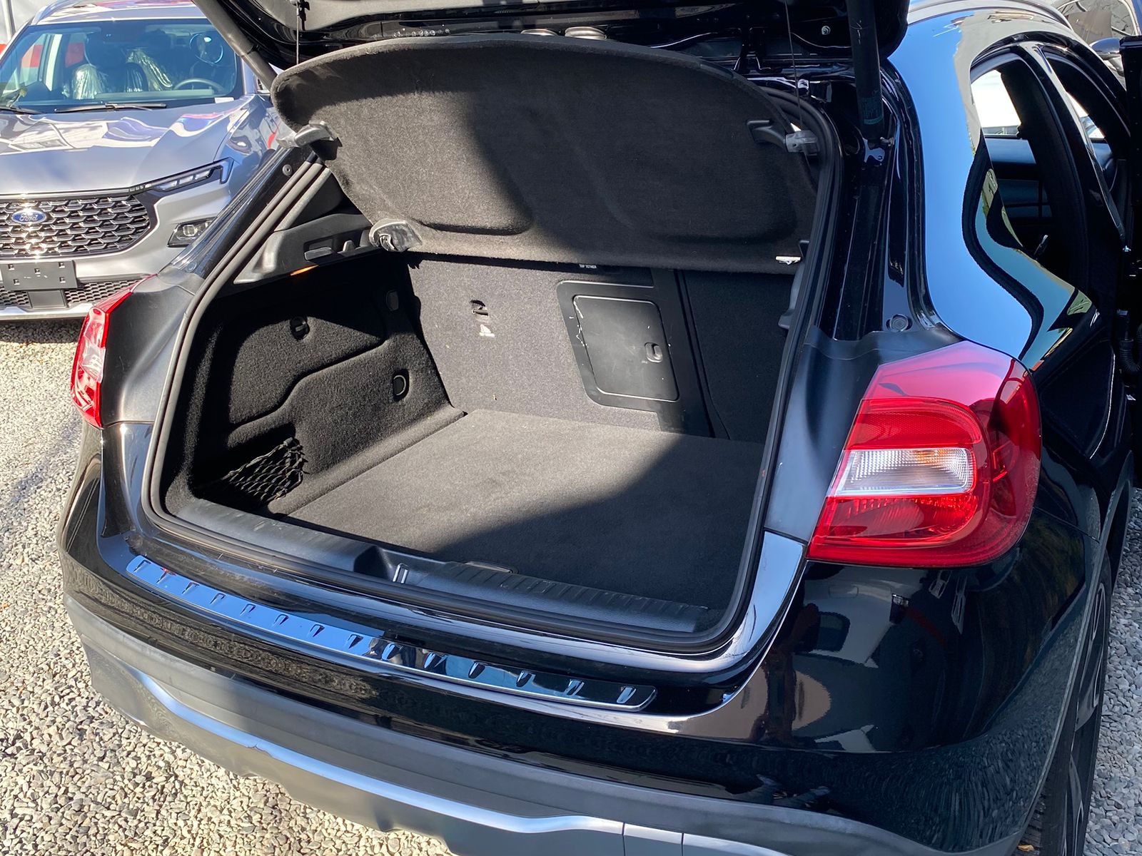 jeepetas y camionetas - Mercedes Benz GLA250 2019 1