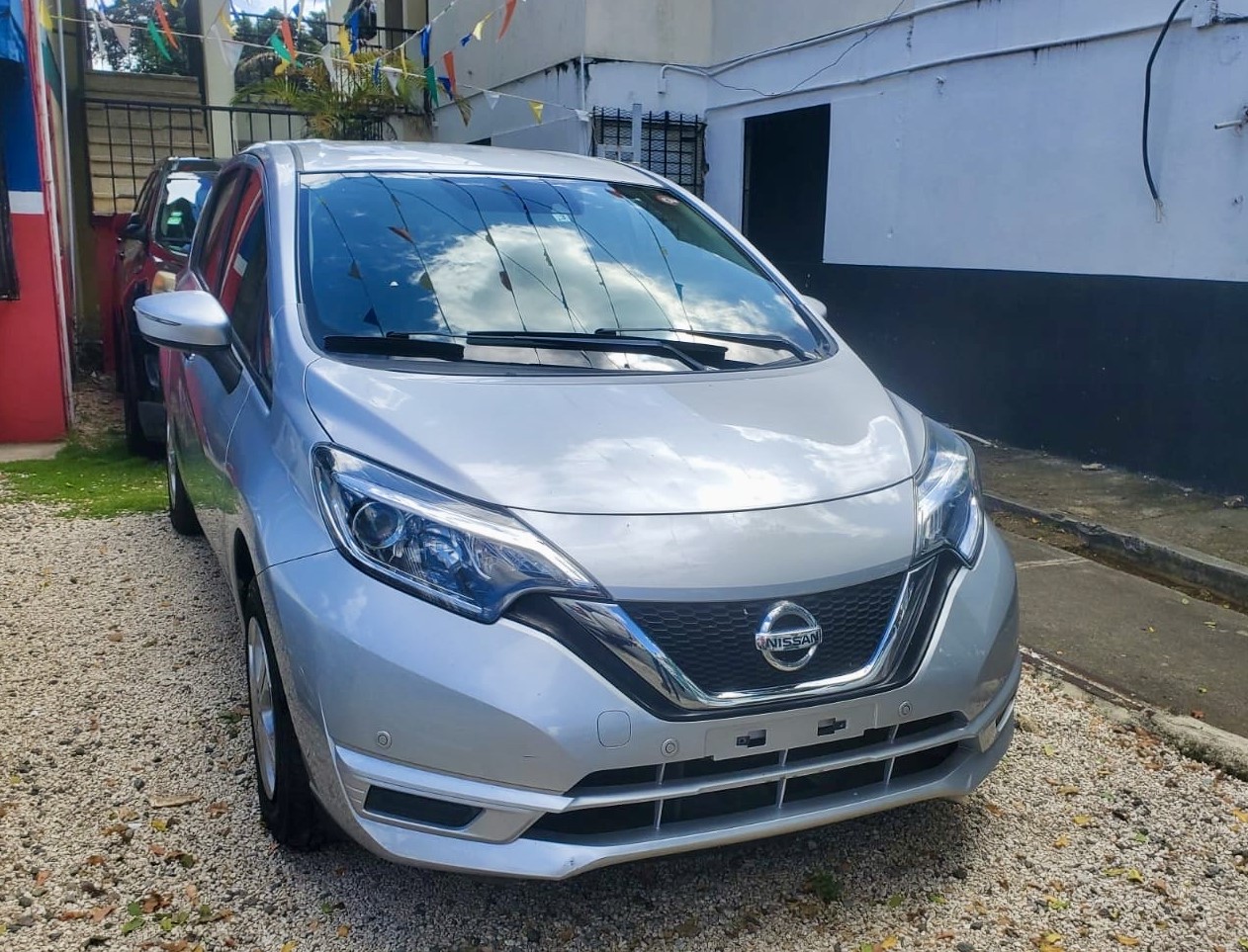 carros - Vendo Nissan Note - 2019 3