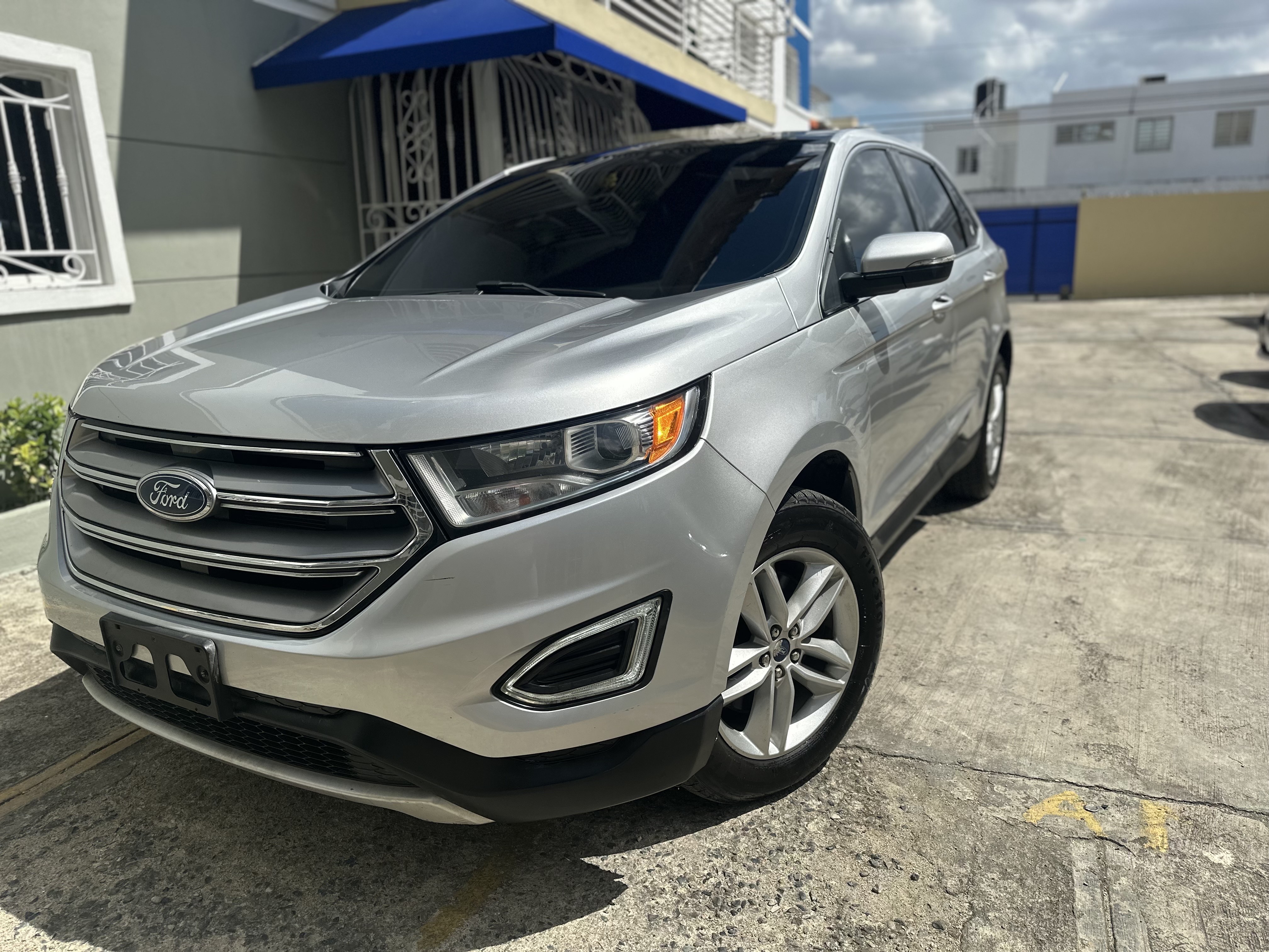 jeepetas y camionetas - Ford Edge SEL - 2017 3.5 V6 Americana 