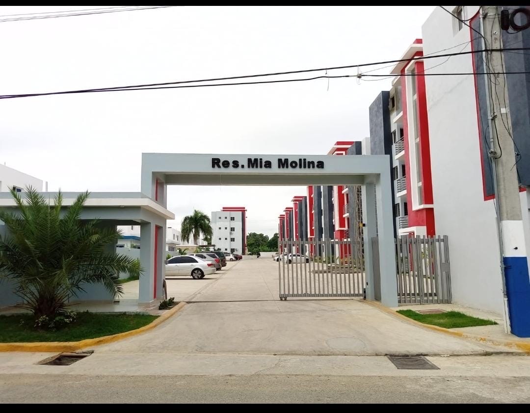 apartamentos - en venta  dos apartamentos por el mismo precio 4y5 piso en Res mía Molina puñal 6