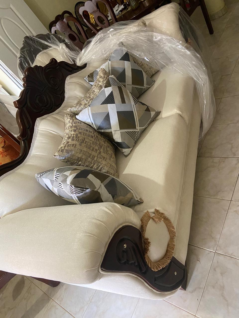 muebles y colchones - Muebles en caoba  0