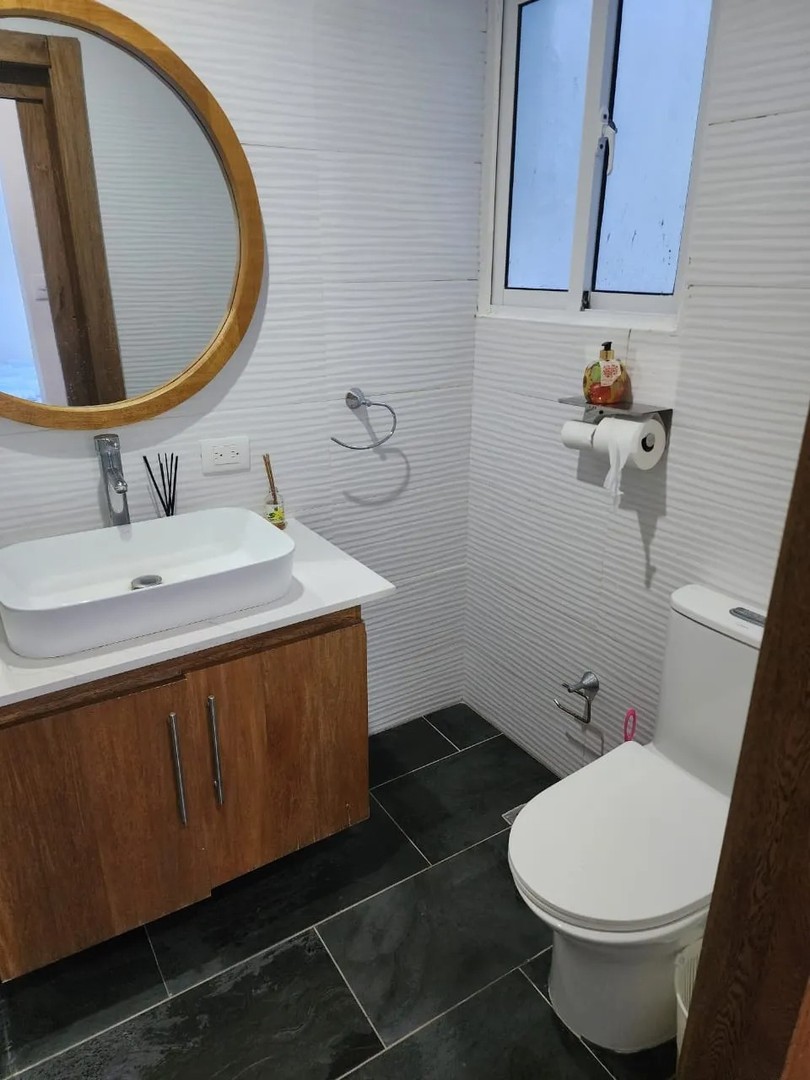 apartamentos - NUEVO PRECIO, GENERA INGRESOS RÁPIDOS, 3 DORMITORIOS, 300 PASOS DE LA PLAYA 8