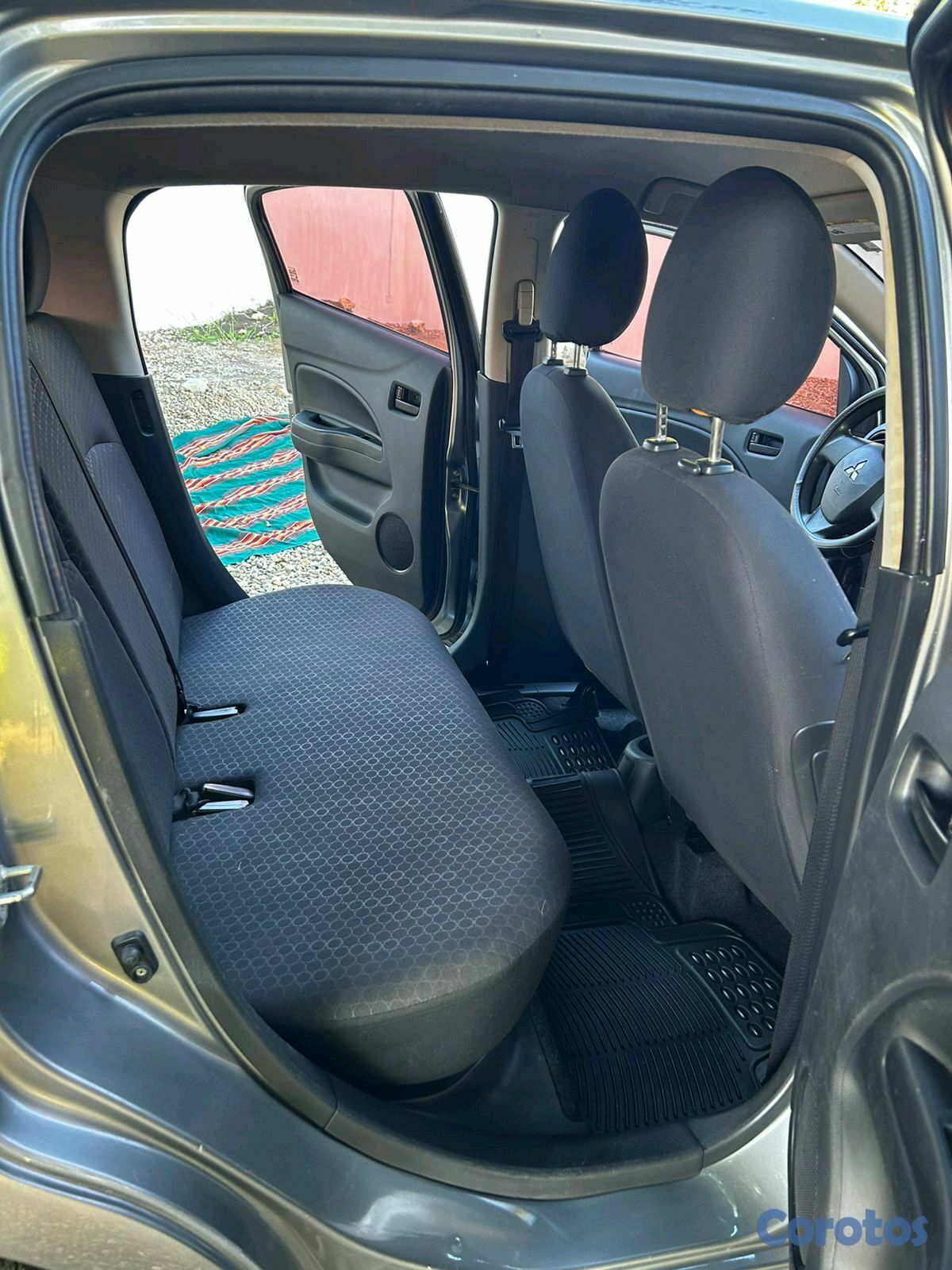 carros - mitsubishi mirage 2015 7