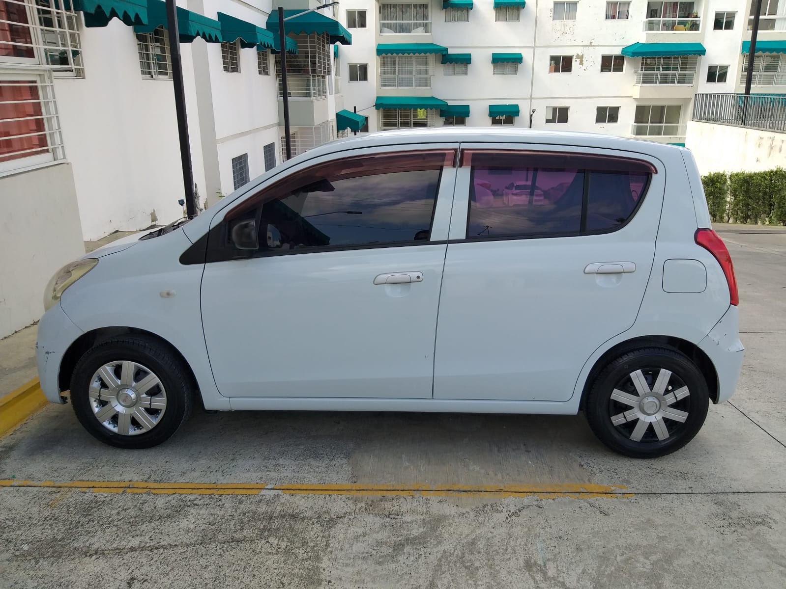 otros vehiculos - llévate este hermoso compacto económico  6