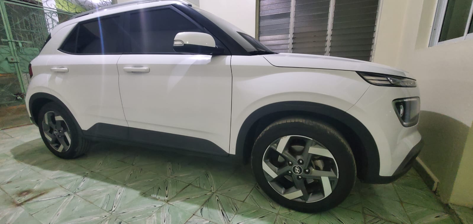 jeepetas y camionetas - HIUNDAY BLANCA 2020 4