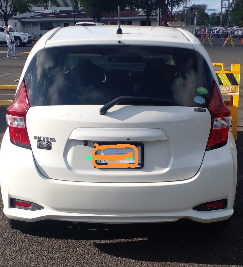 carros - Venta traspaso Nissan Note 2018 0