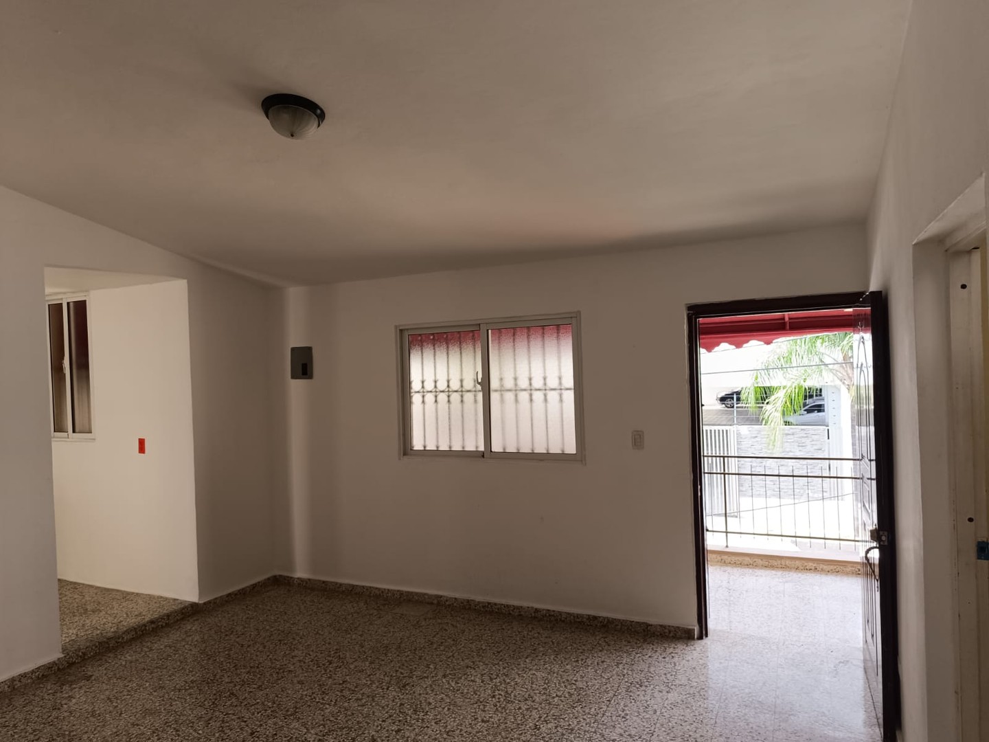 apartamentos - Se alquila apartamento para local comercial 2da 6