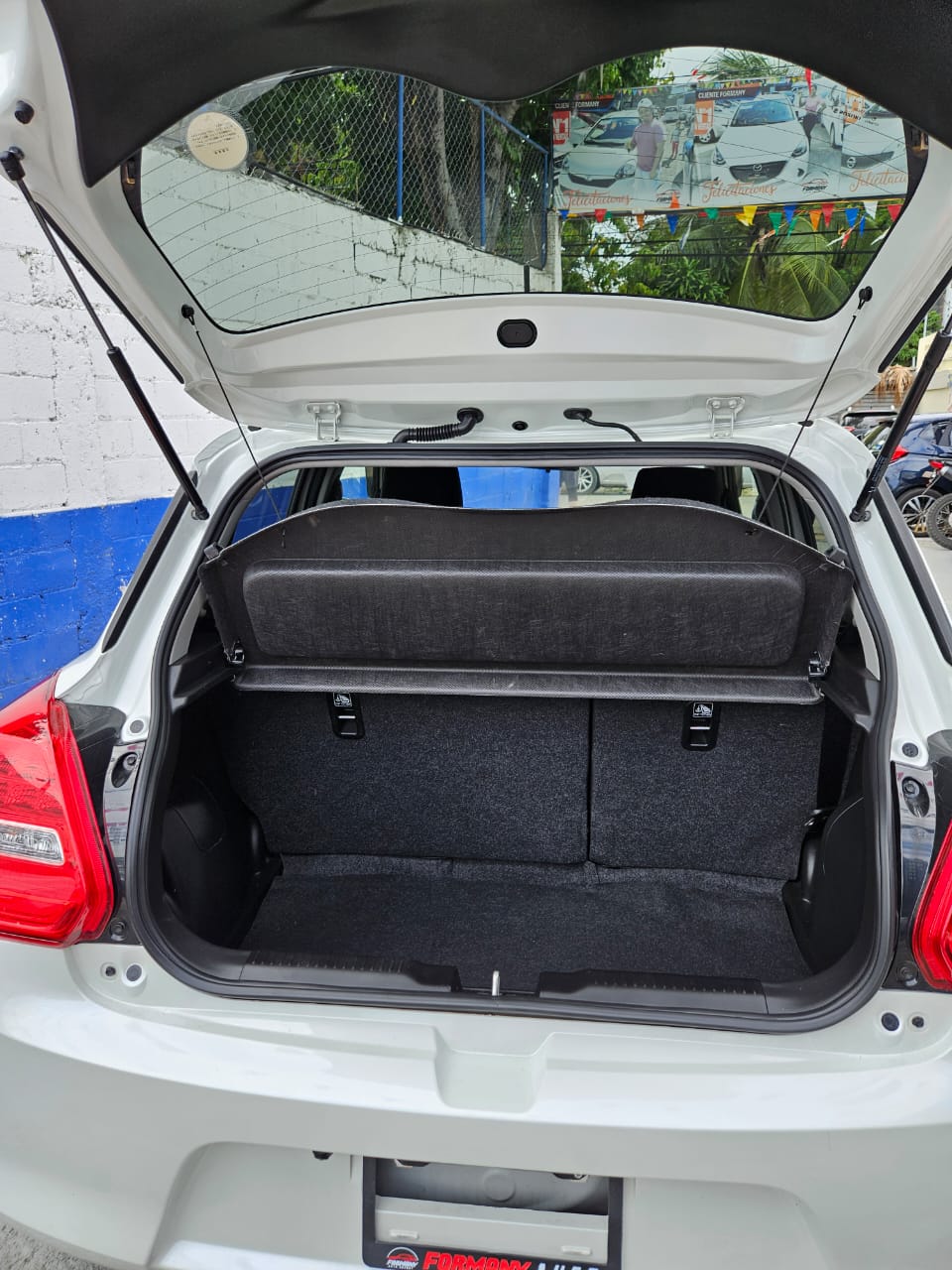 carros - SUZUKI SWIFT  8