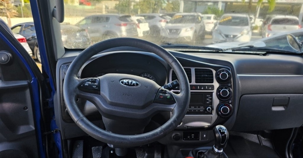 camiones y vehiculos pesados - 2019 Kia Bongo III 5