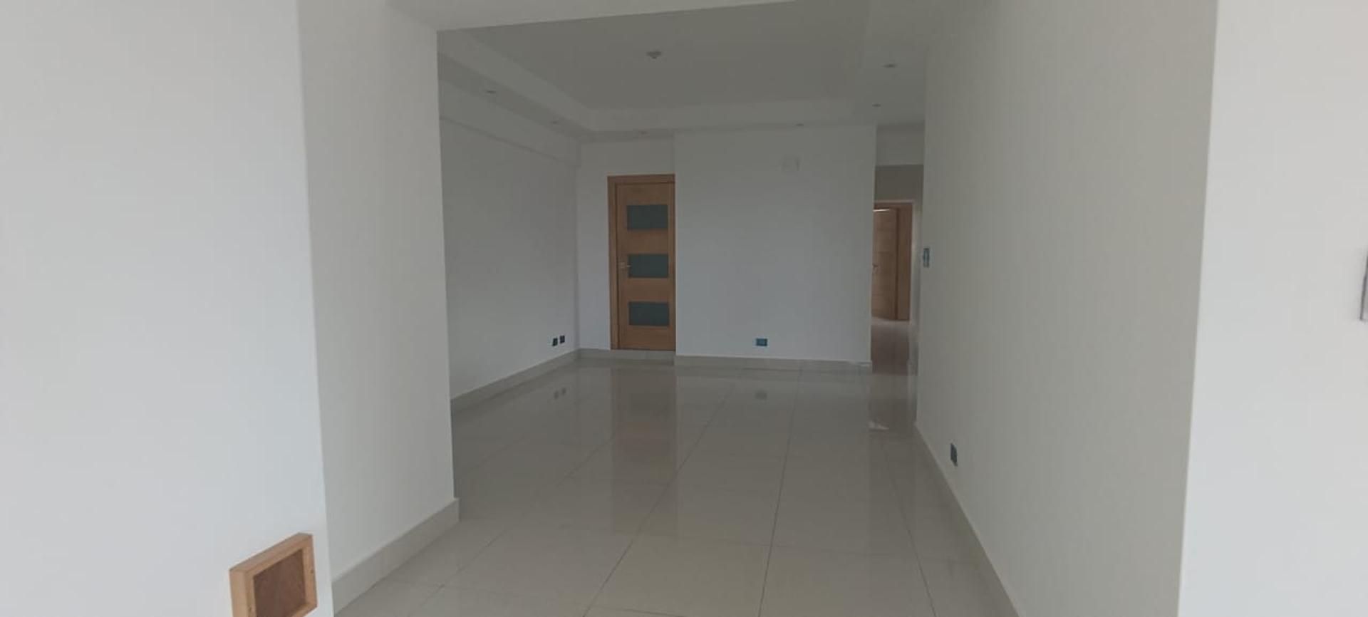apartamentos - CACICAZGOS HERMOSA 2DA CON TERRAZA UBICACIÓN IDEAL, EXCELENTE DISTRIBUCIÓN  6
