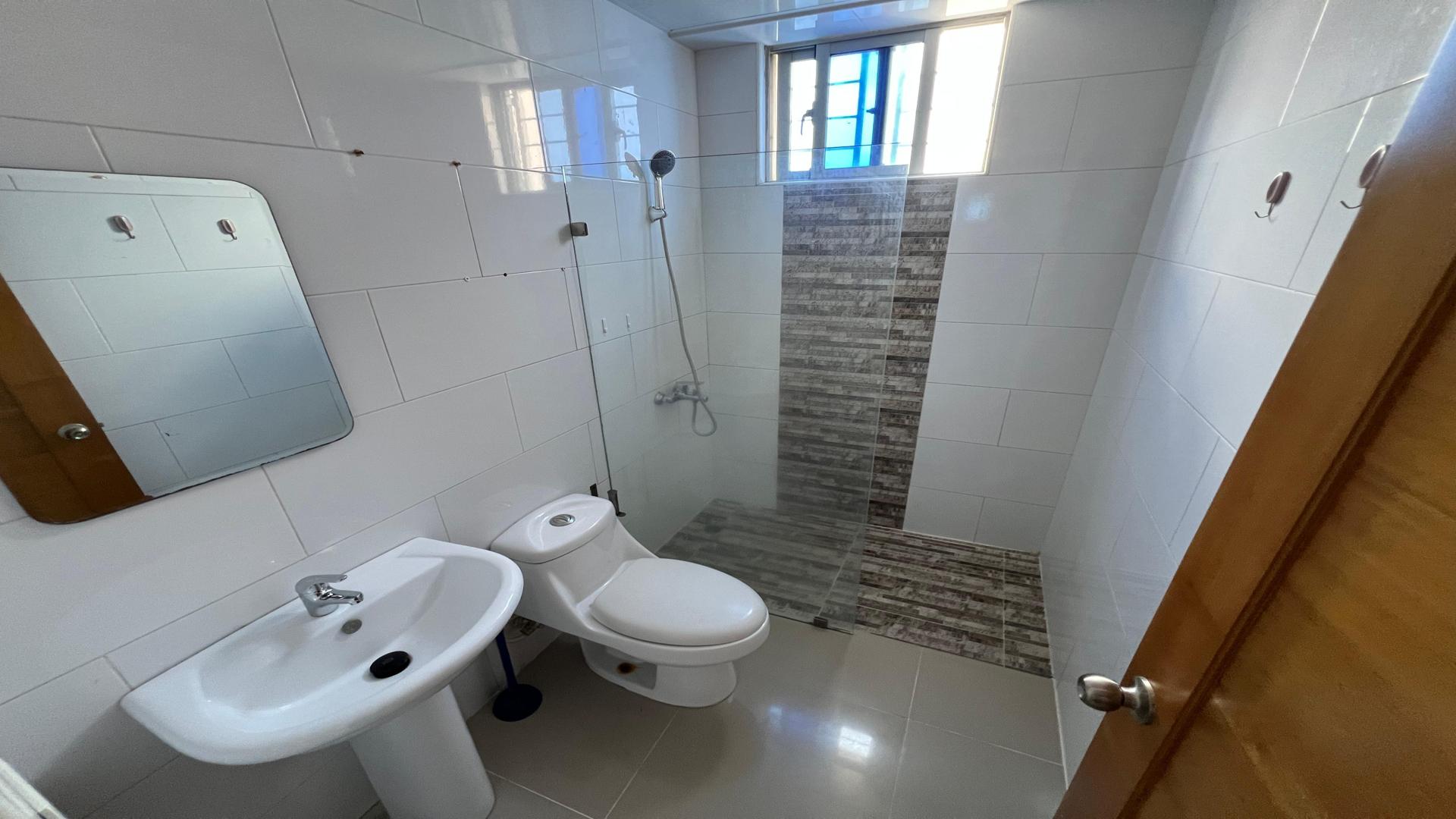 apartamentos - Apartamento en Alquiler en Reparto Miguelina, Av Monumental 9