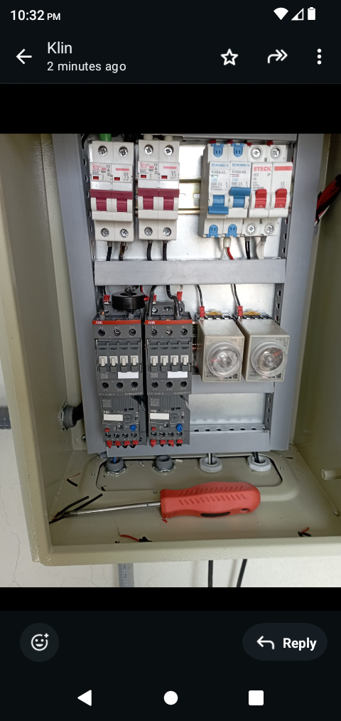 servicios profesionales - Electricista Residencial e Industrial 