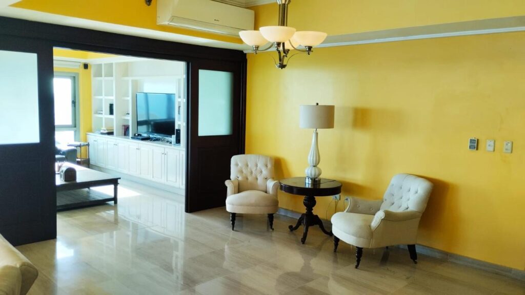 apartamentos - 2731- APTO. EN MALECÓN CENTER, STO. DGO.  4