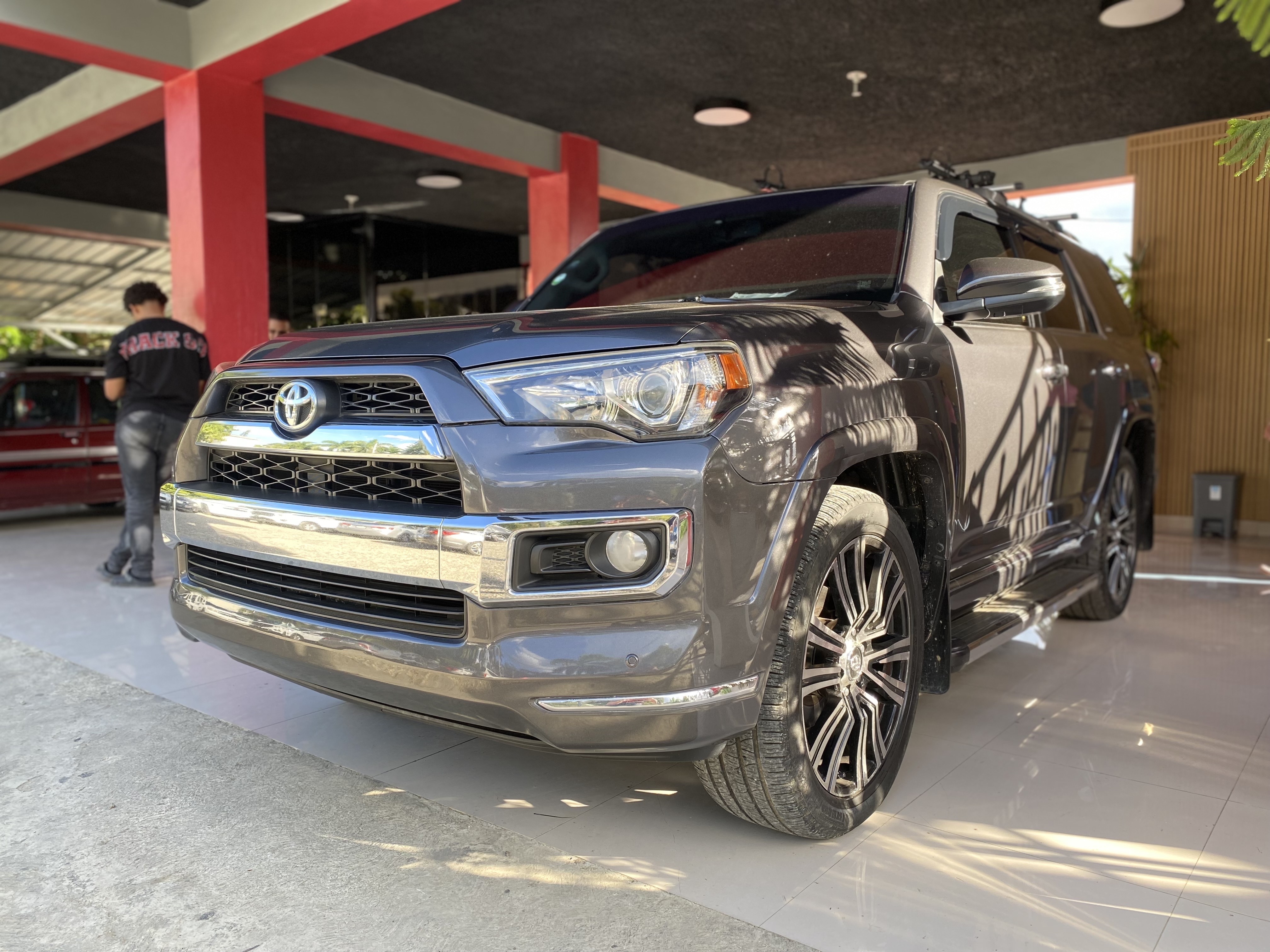 jeepetas y camionetas - TOYOTA 4RUNNER LIMITED 2014 0