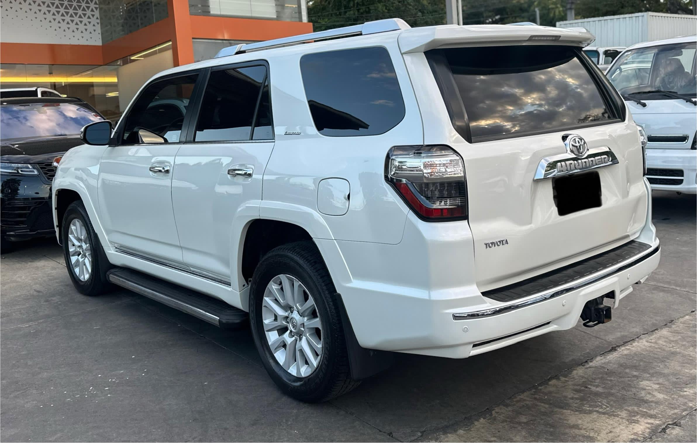 jeepetas y camionetas - Toyota 4Runner Limited 2016
US$ 35,000.00 5