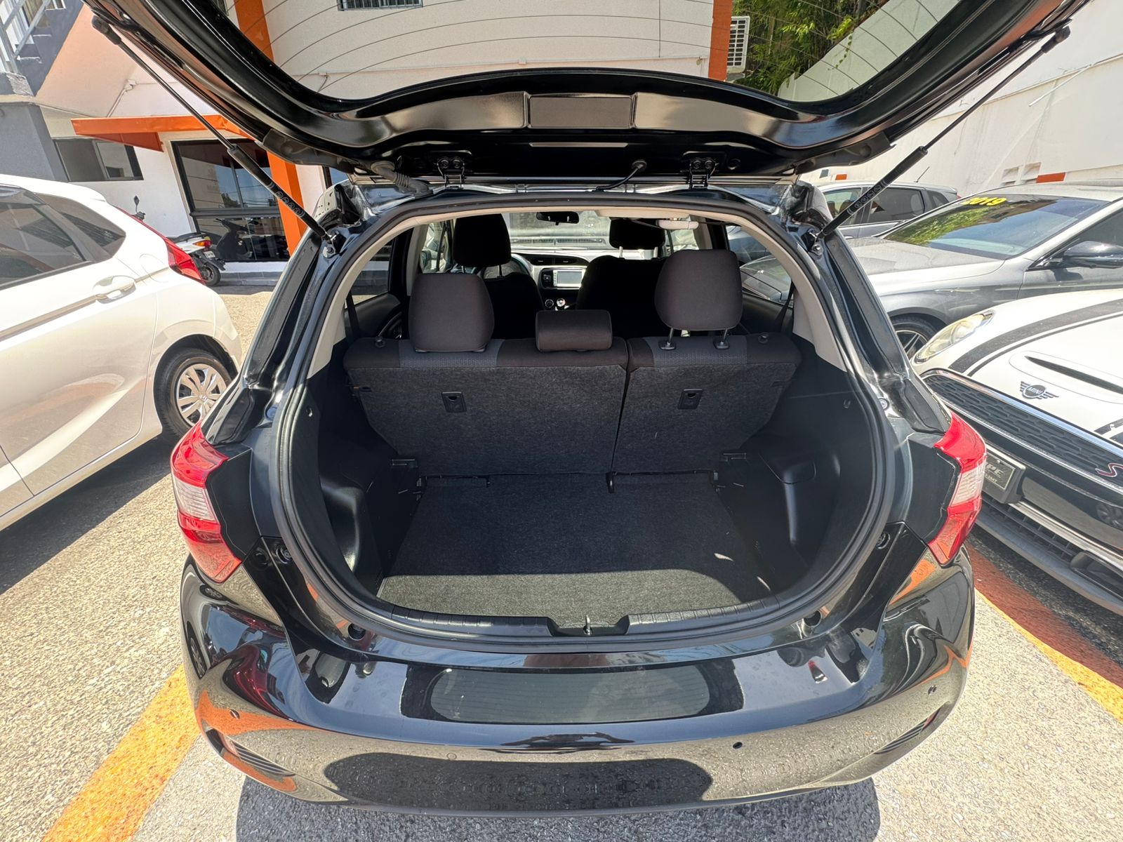 carros - Toyota Vitz 2019 6