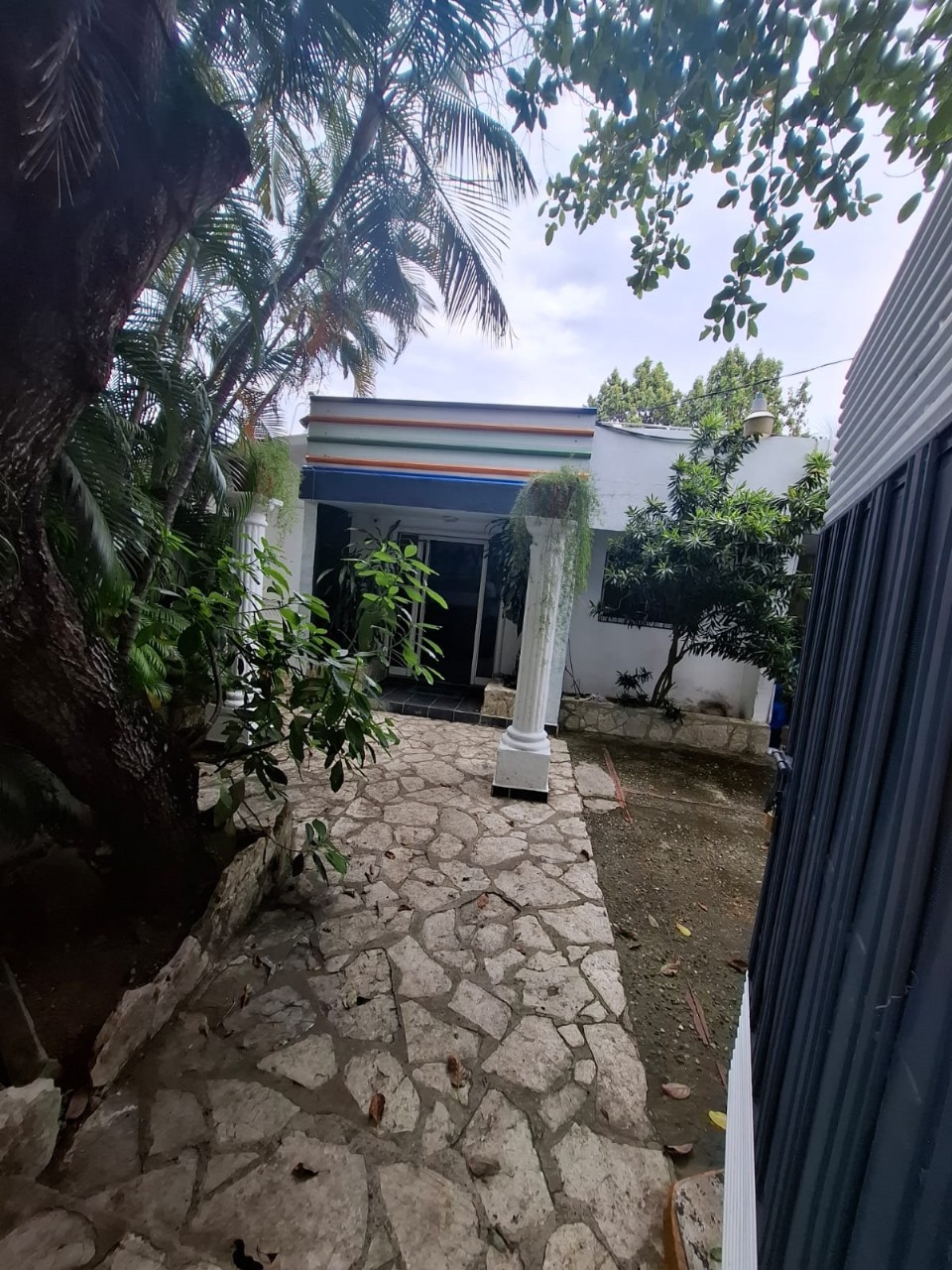 casas - Vendo casa Comercial en Costa Azul 8