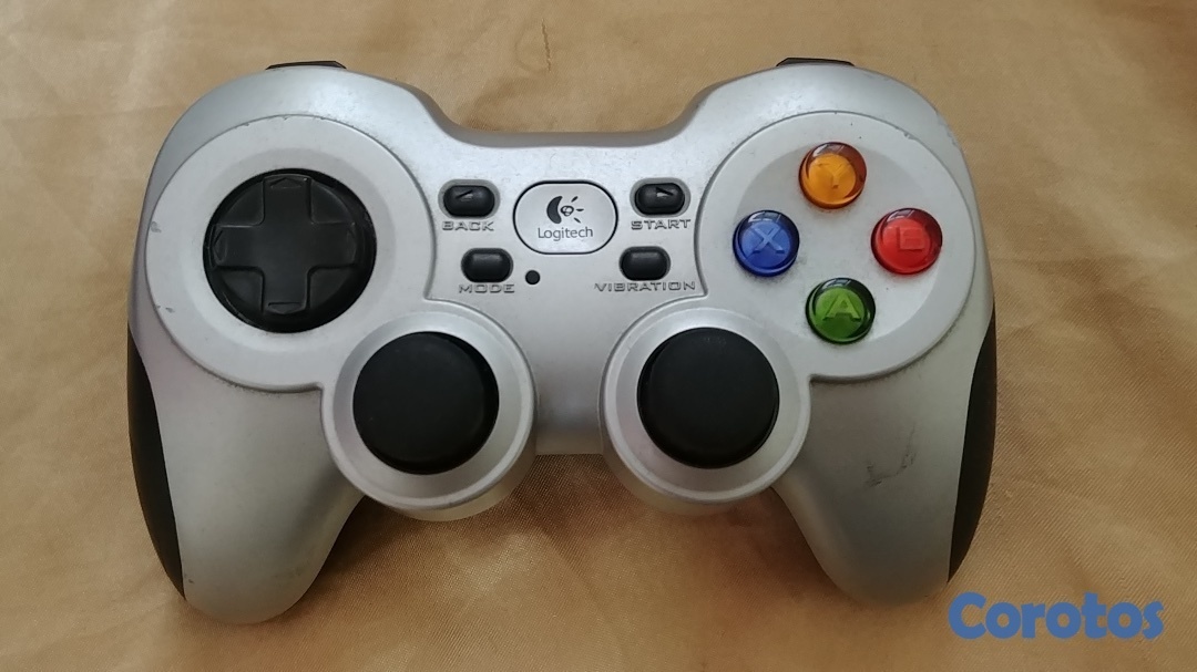 consolas y videojuegos -  control para juego logitech F710 1