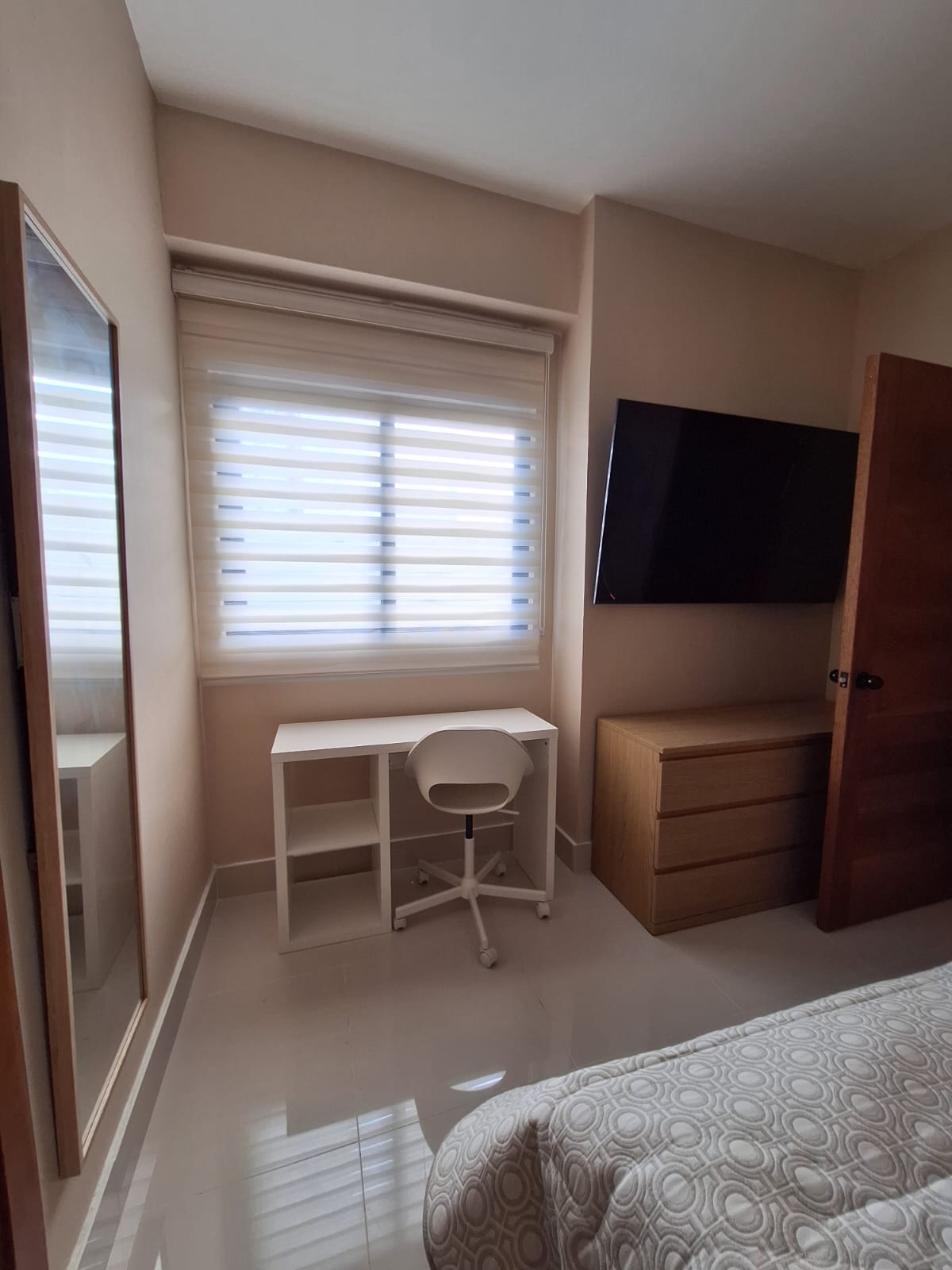 apartamentos - Rento hermoso apt amueblado minimalista con terraz 8