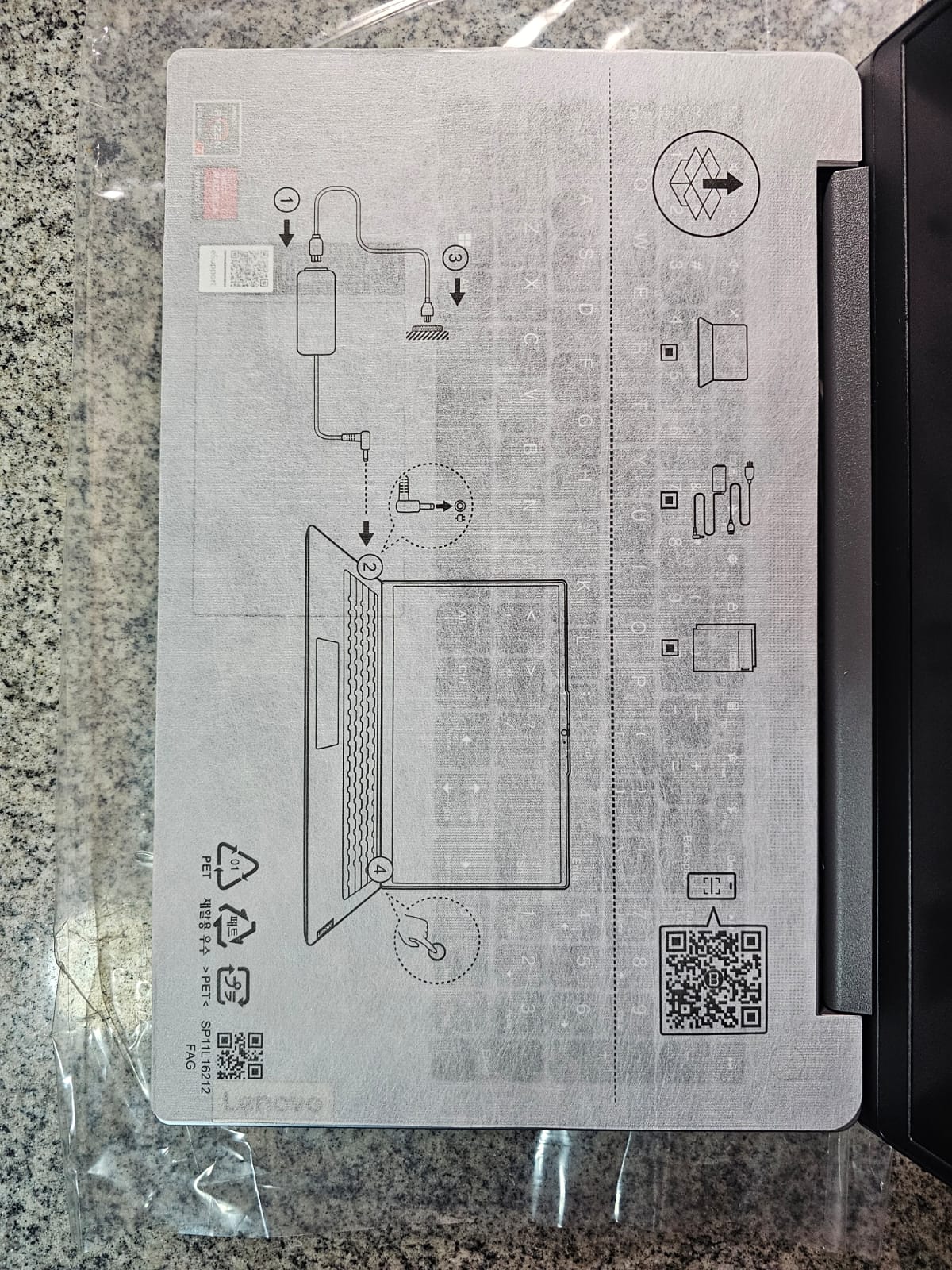 computadoras y laptops - LAPTOP LENOVO RYZEN 7 16GBRAM PANTALLA TOUCH NUEVO 5
