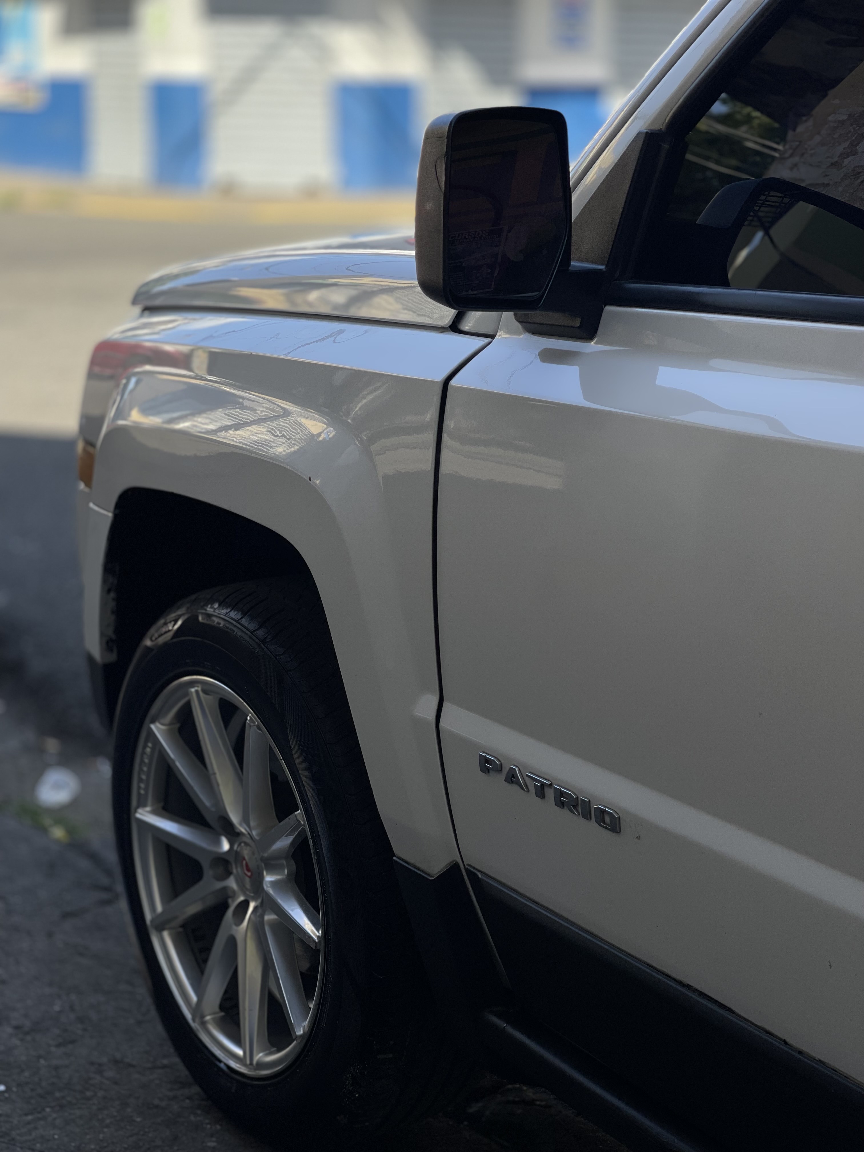 jeepetas y camionetas - Jeep Patriot excelente estado, segundo dueño y muy económica, vidrios tintados.
 6