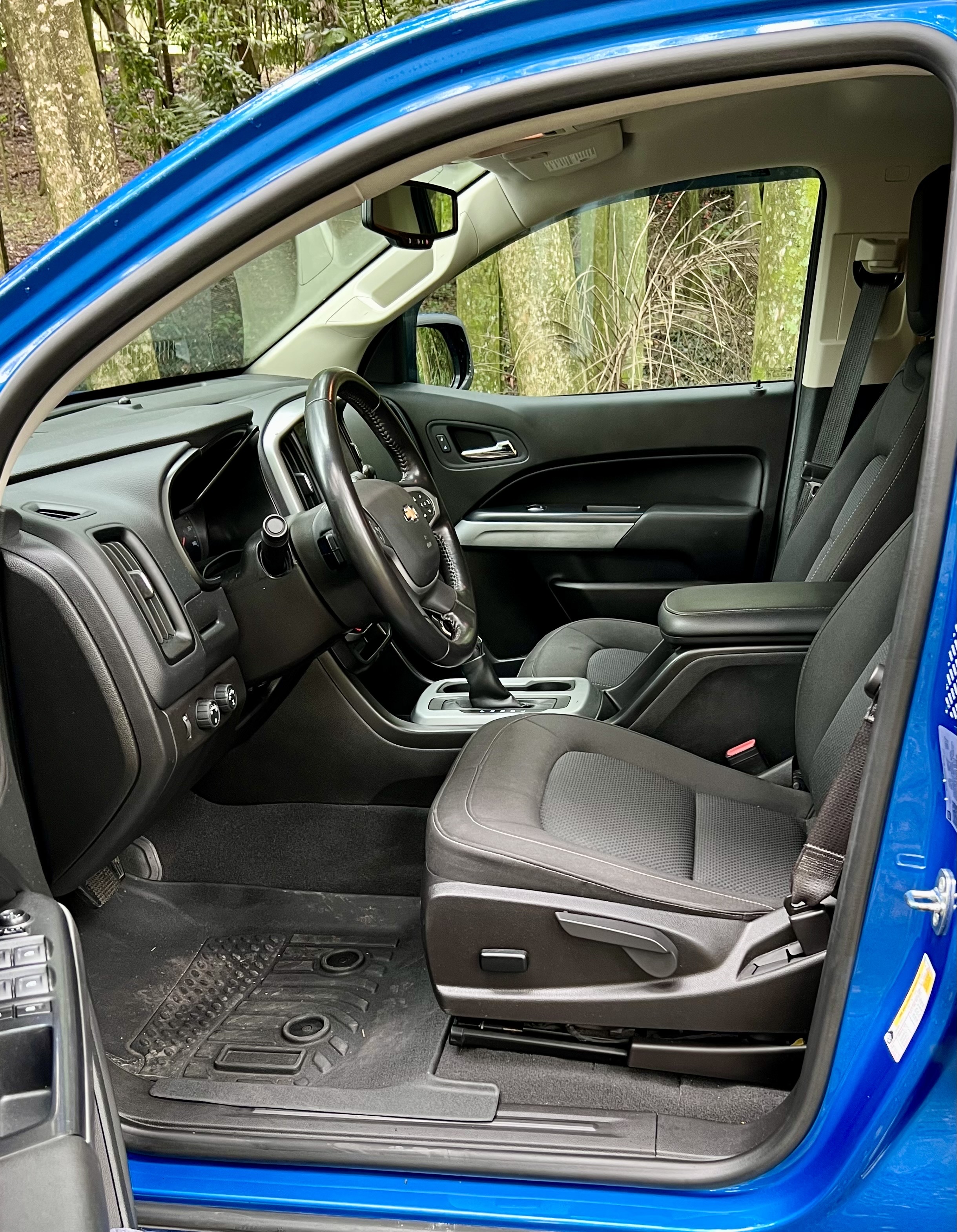 jeepetas y camionetas - Chevrolet Colorado 4x4 2022 8