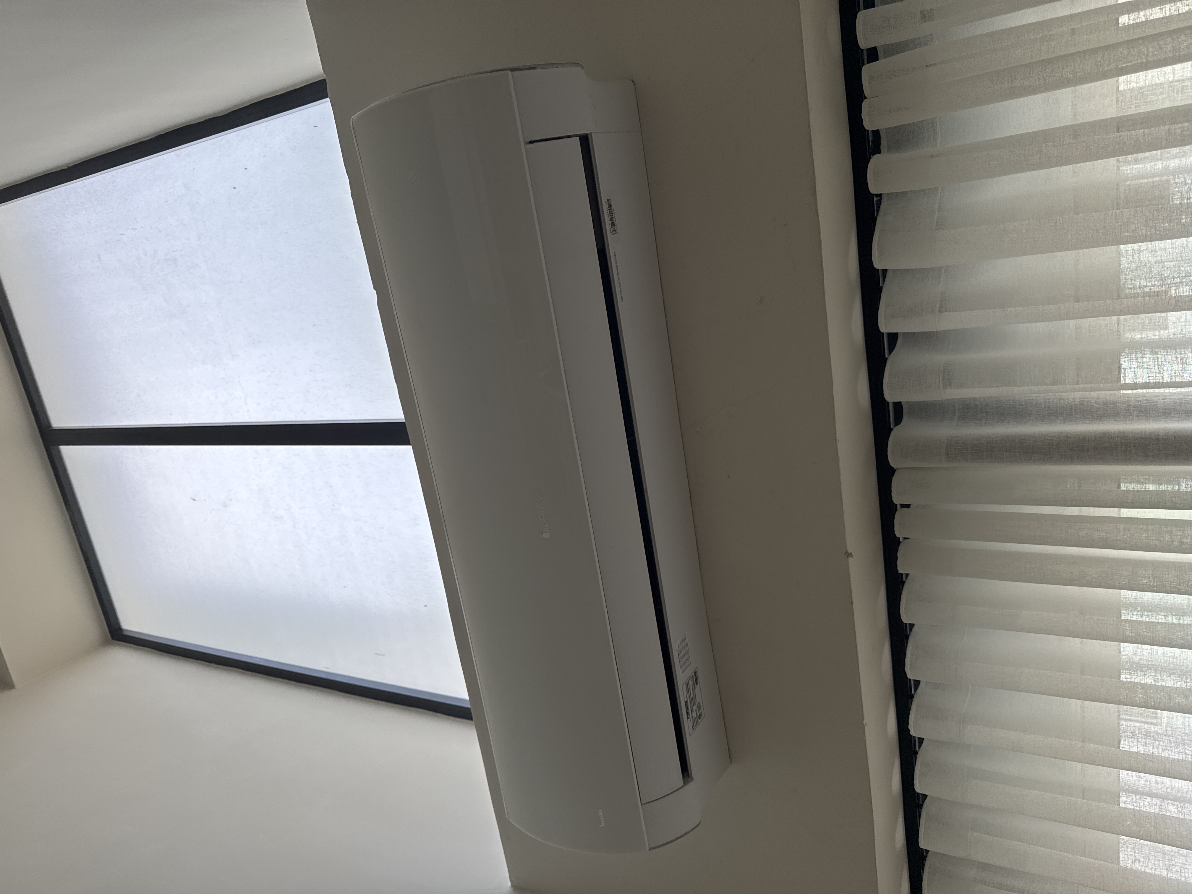 aires acondicionados y abanicos - Aire acondicionado inverter Airmax 24BTU