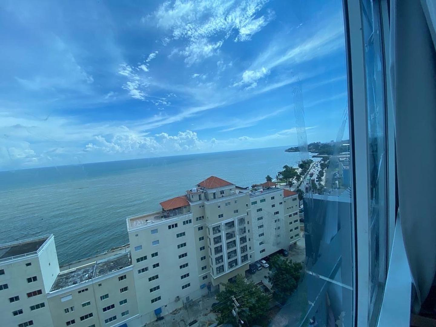apartamentos - Apartamento frente al mar amueblado en el malecón  0