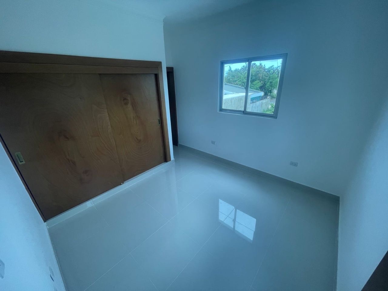 casas - venta de casa en la autopista de san isidro brisa oriental Santo Domingo este  7