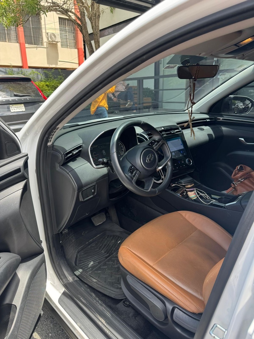 jeepetas y camionetas - Vendo Hyundai Tucson año 2023 3