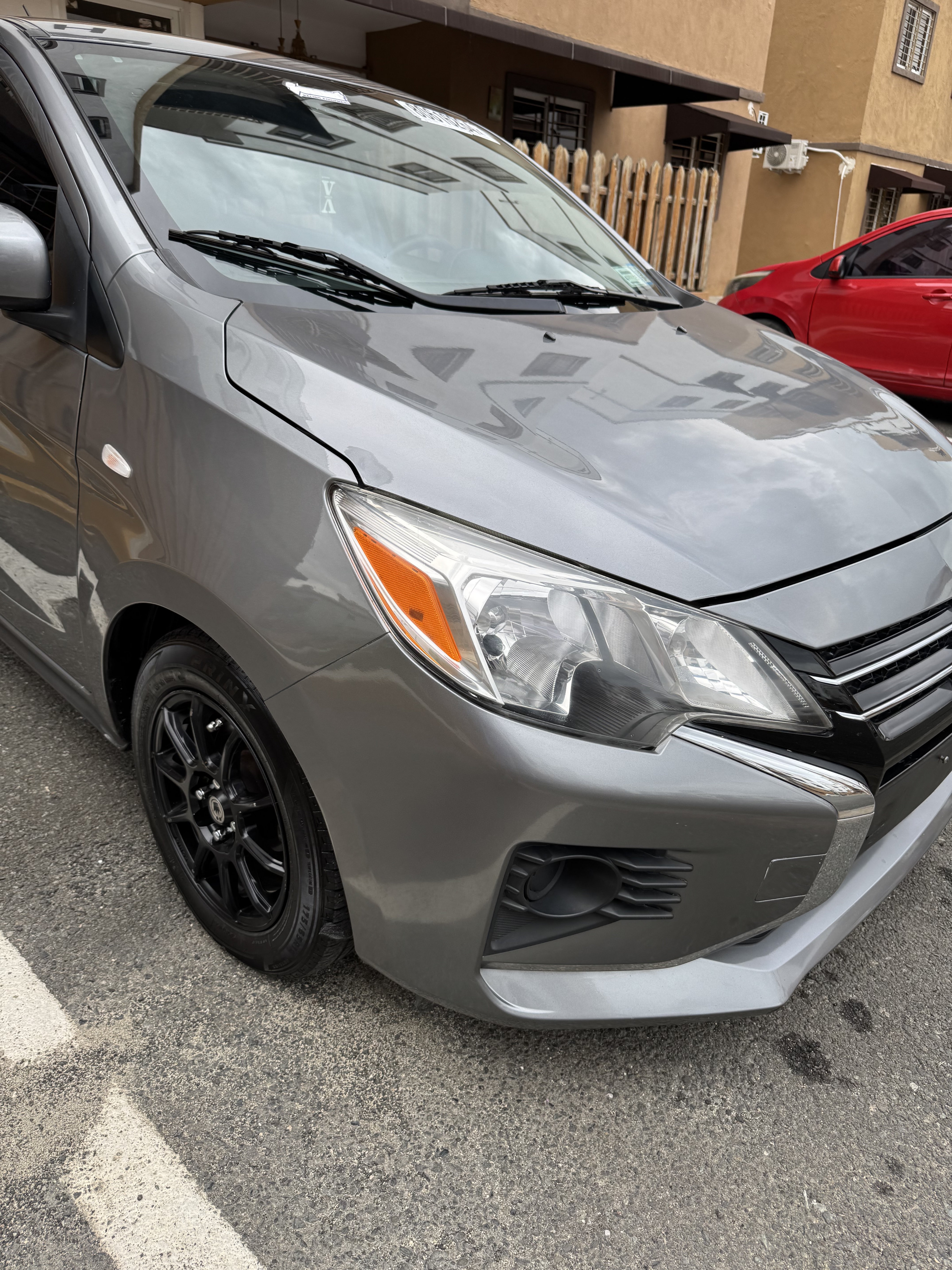 carros - Mitsubishi Mirage 2021  1