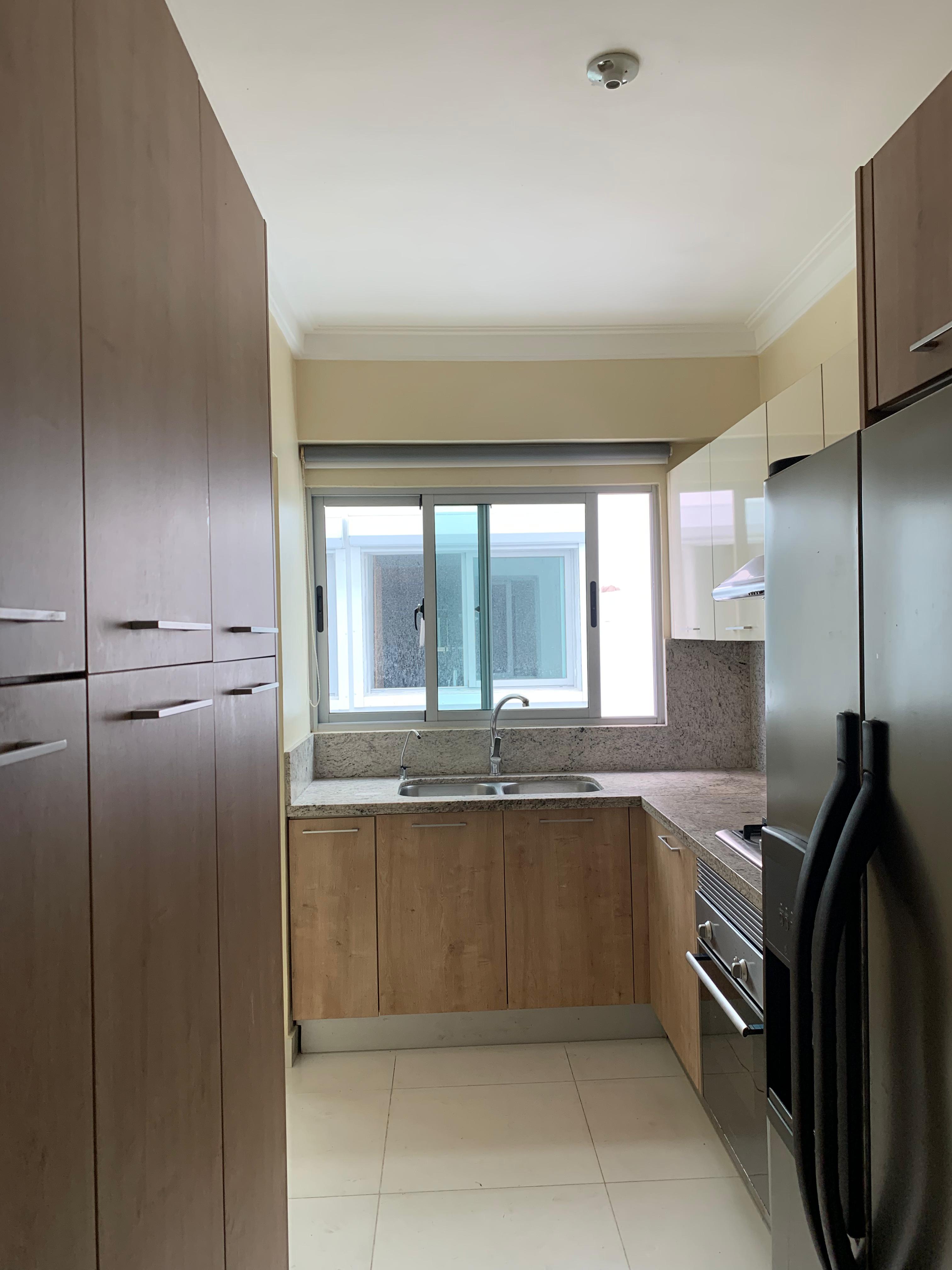 apartamentos - Apartamento en alquiler con Linea Blanca en Gazcue 2