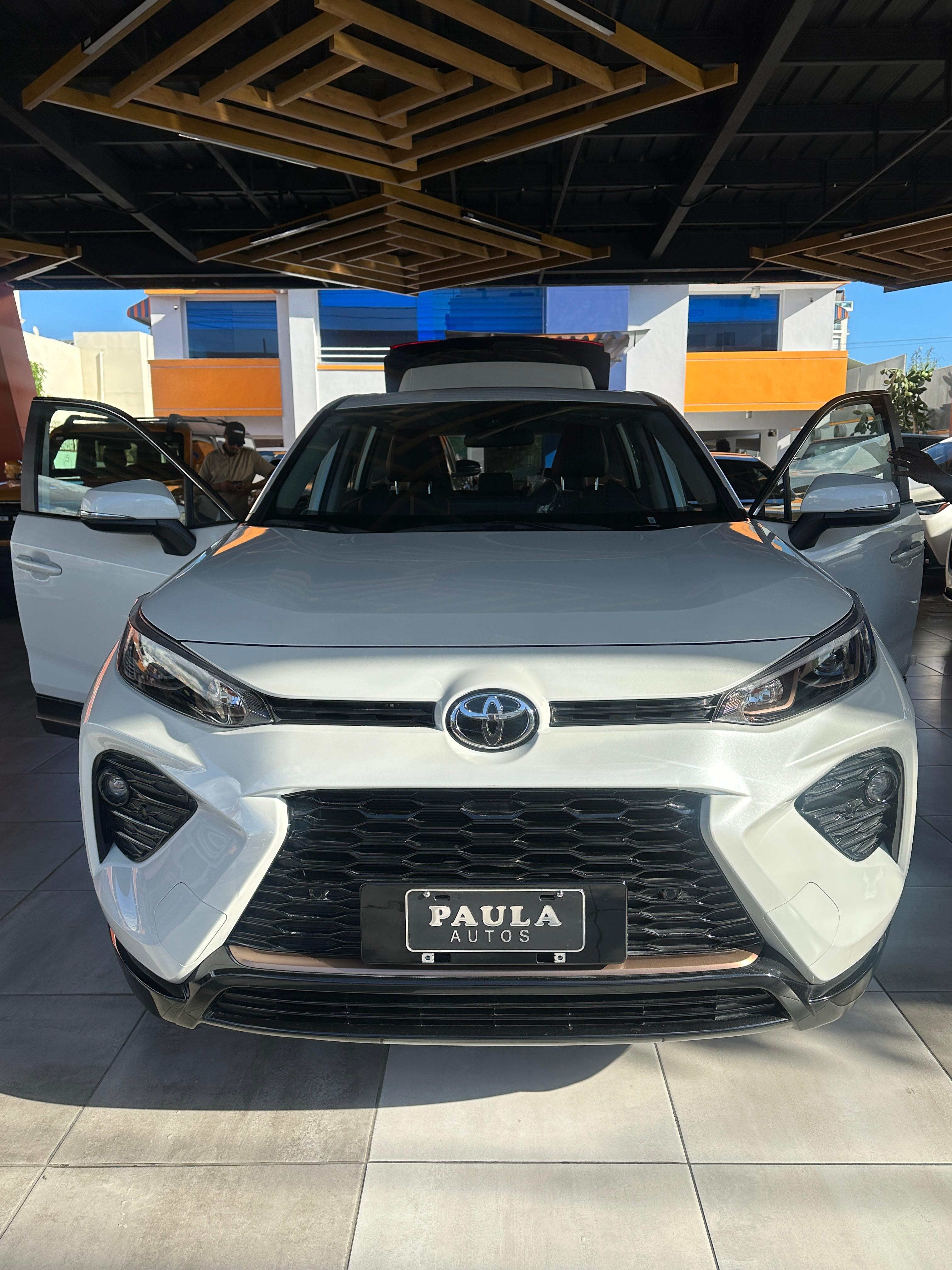jeepetas y camionetas - TOYOTA WILDLANDER 2024. 2.0L 2