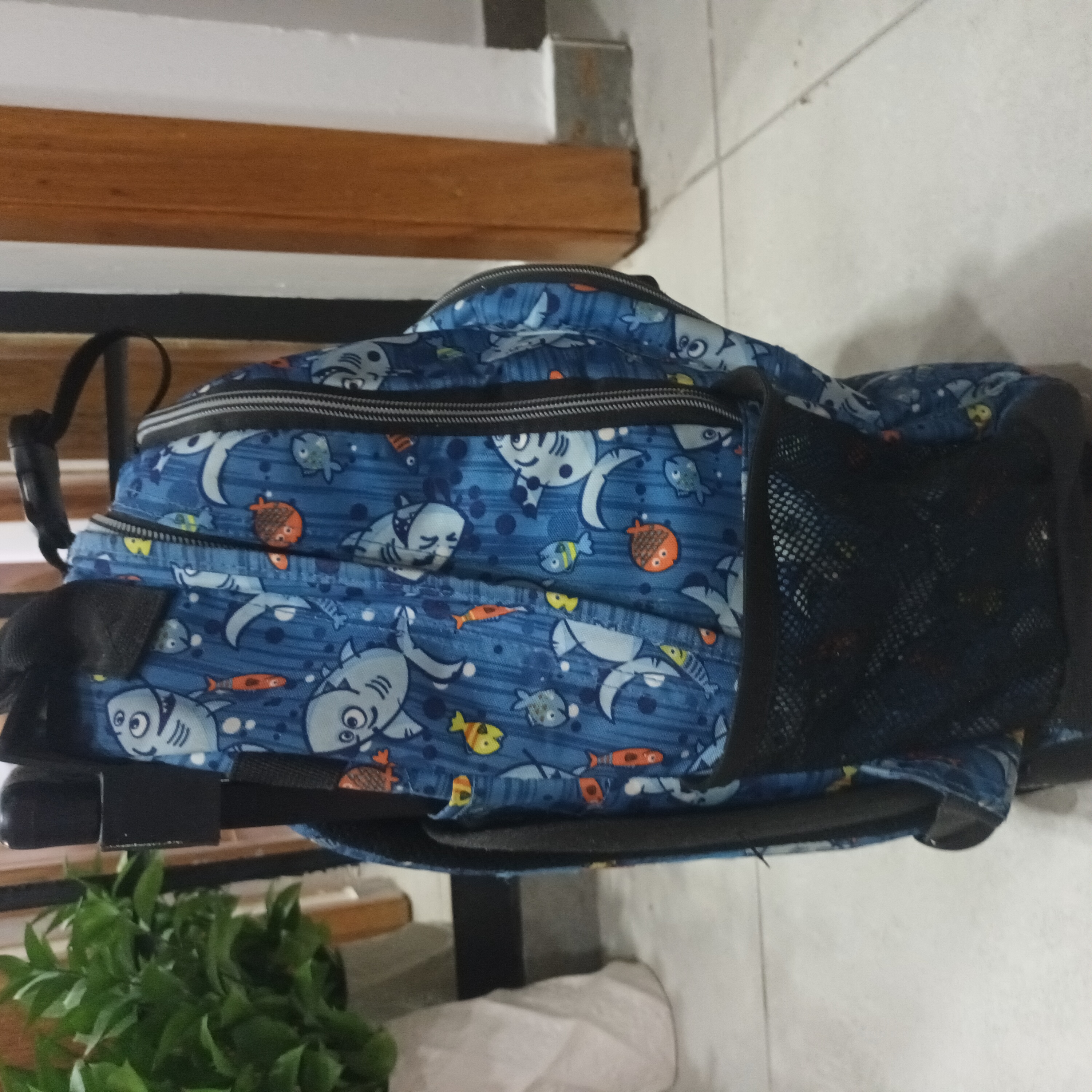 accesorios - Mochila escolar con rueditas y lonchera comida  5