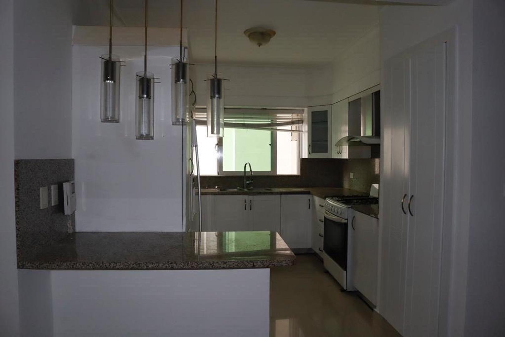 apartamentos - Se alquila en el Ensanche Naco. 0