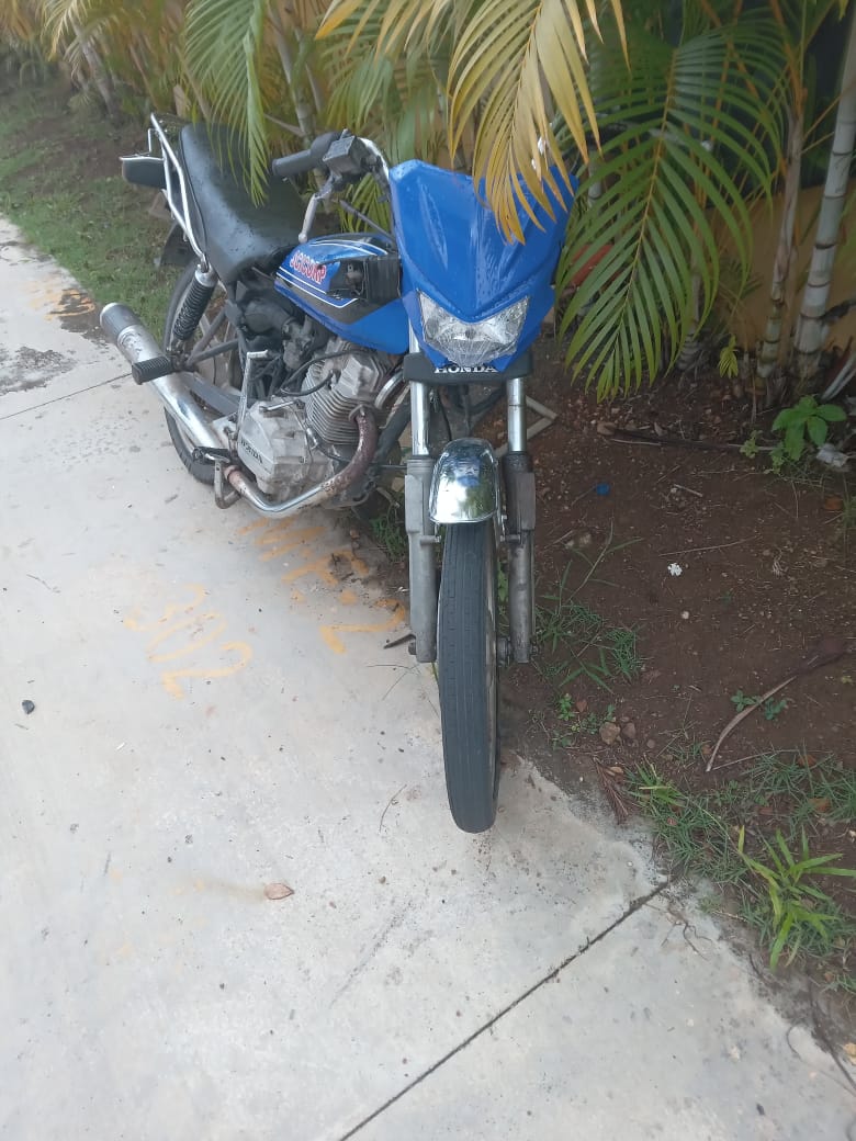 motores y pasolas - honda 125, en condiciones excelente papales al día, super oportunidad,  3