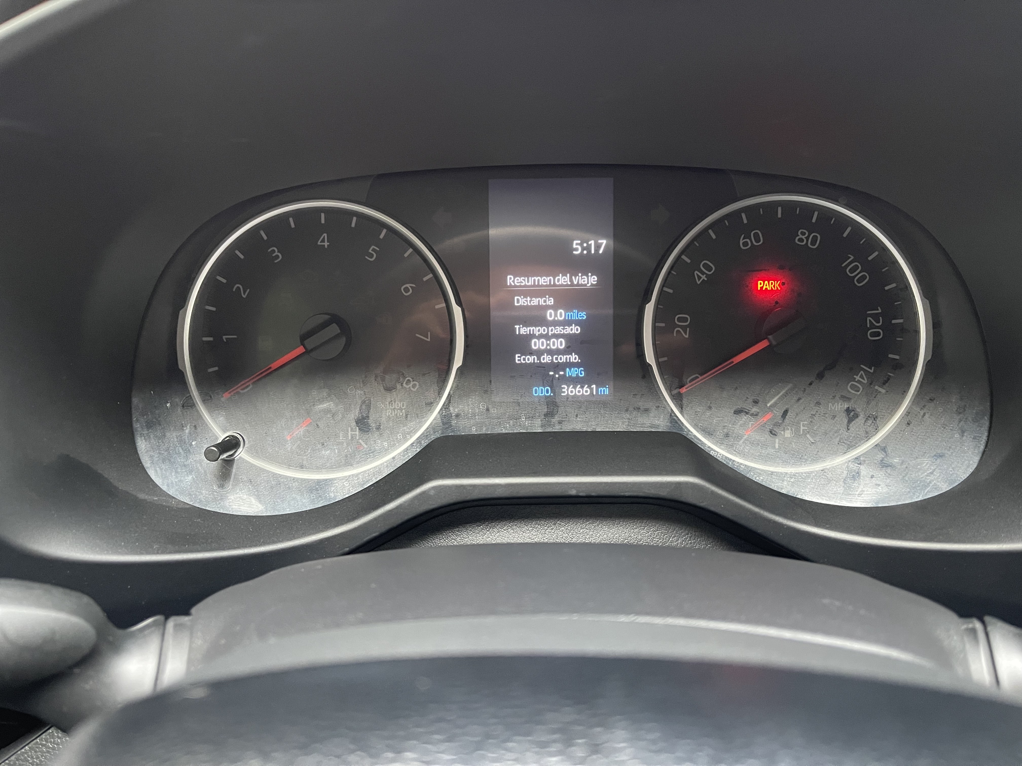 jeepetas y camionetas - Toyota rav4 XLE 2021 9