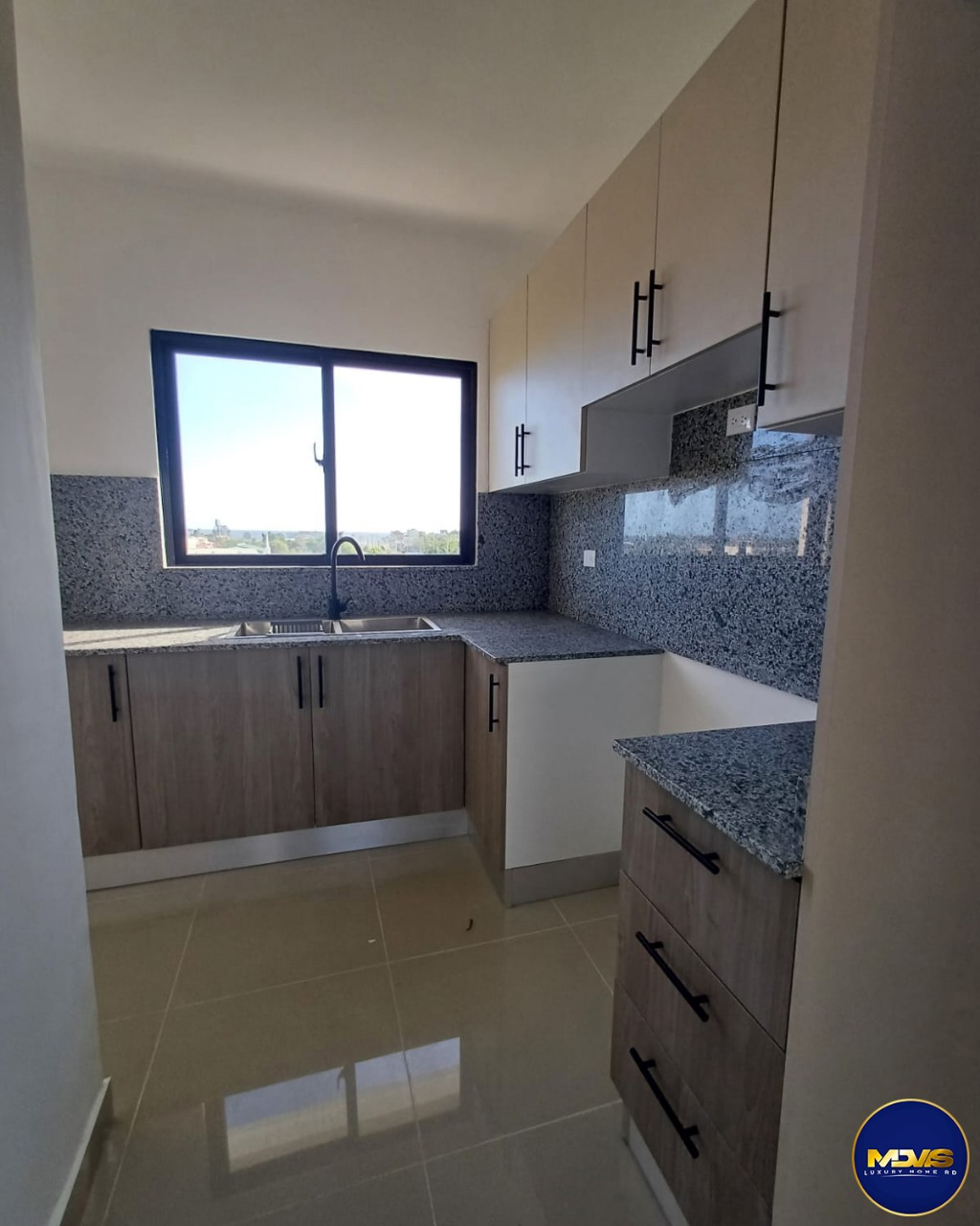 apartamentos - Se Vende Apartamento en proyecto ubicado en las Américas prox al aeropuerto 