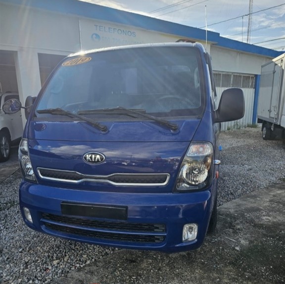 camiones y vehiculos pesados - 2019 Kia Bongo III 7